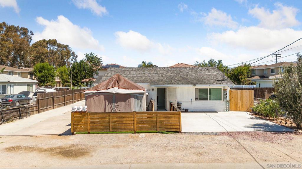 160 Cedar St, El Cajon, CA 92021 — photo 1