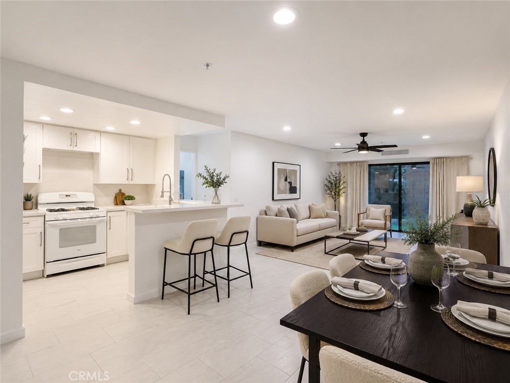 700 W 3rd Street A104, Santa Ana, CA 92701 — photo 1