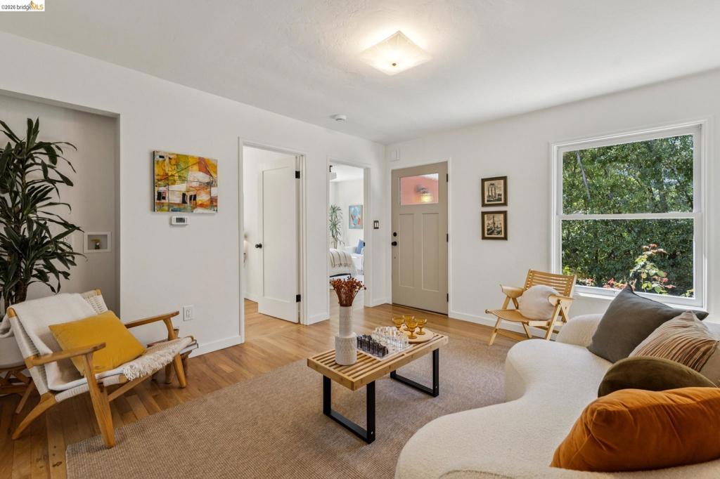 2218 Parker St, Berkeley, CA 94704 — photo 1