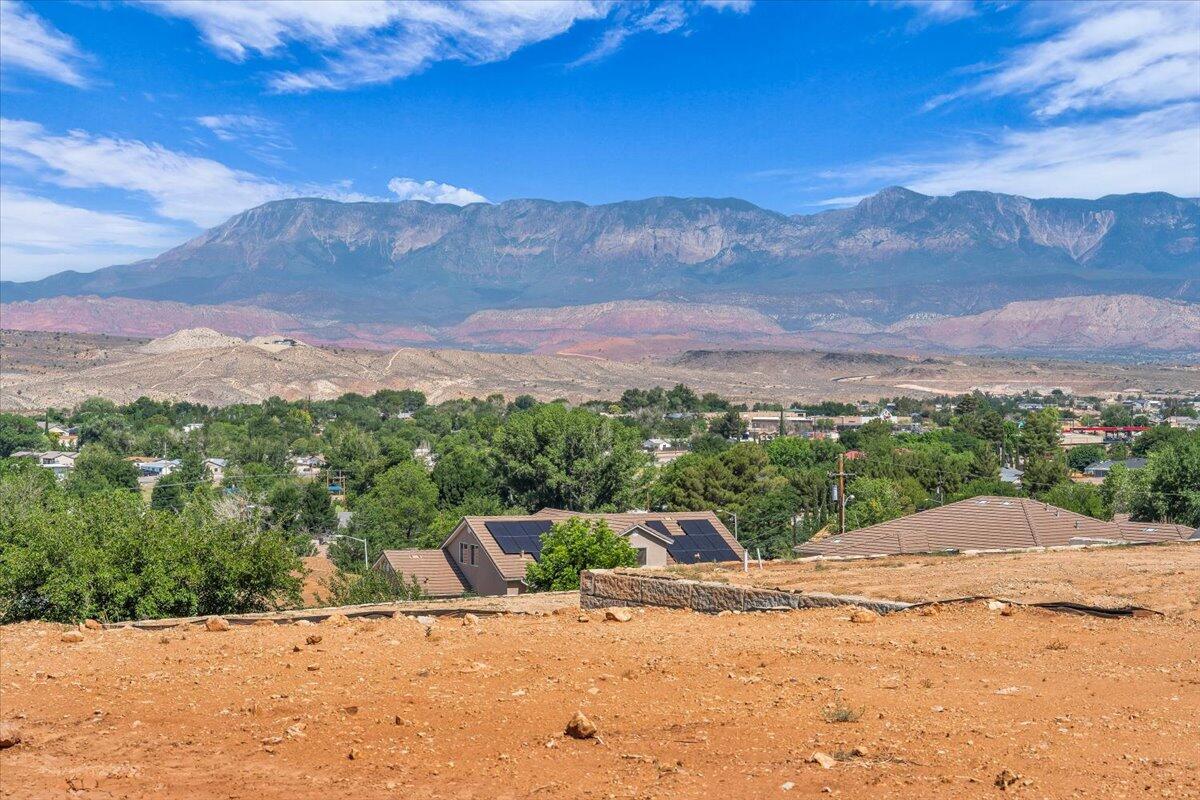 100 N 100 E 4, La Verkin, UT 84745