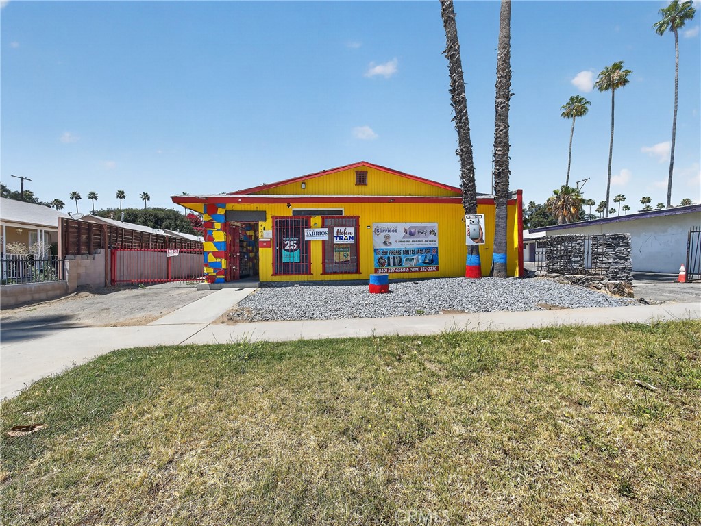 422 West 16th Street, San Bernardino, CA 92405 — photo 1
