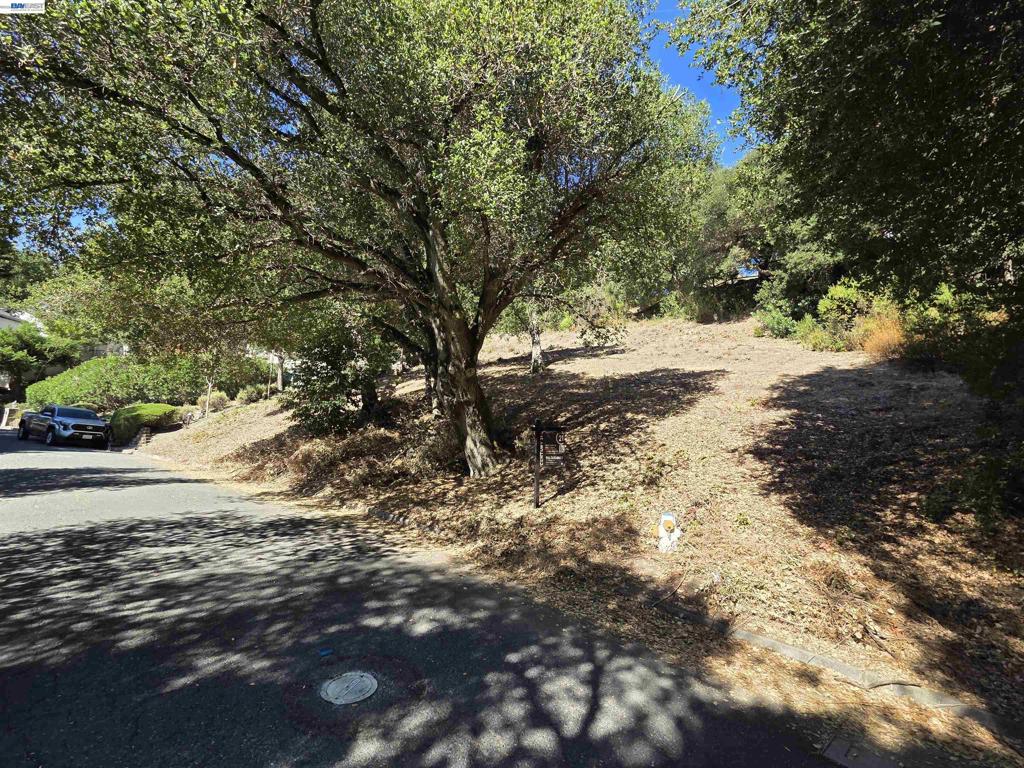 0 Barbara Rd, Orinda, CA 94563 — photo 1