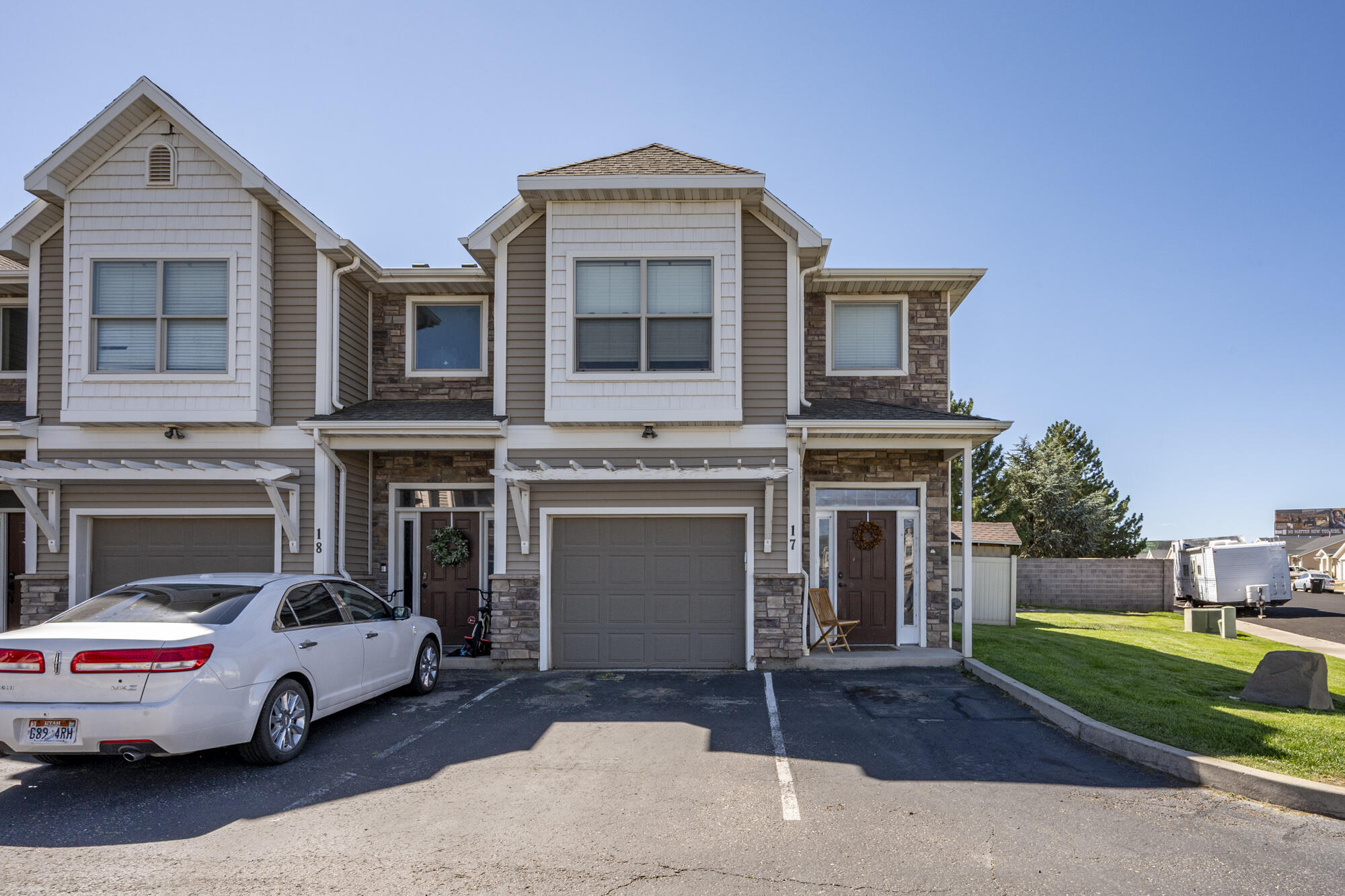 1288 N North Cedar Blvd 17, Cedar City, UT 84721 — photo 1