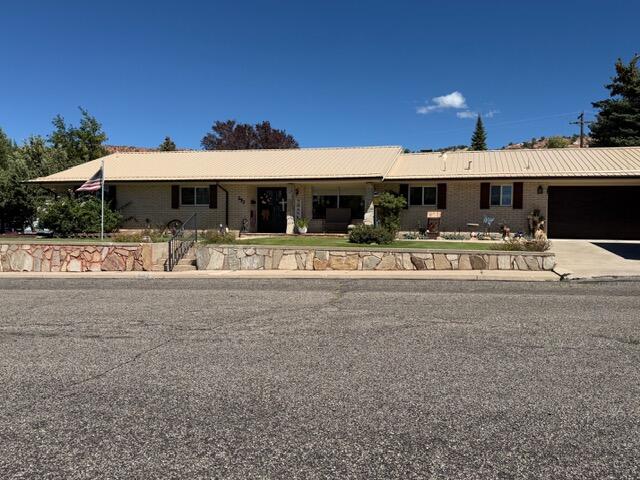 252 E Altamira DR, Cedar City, UT 84720 — photo 1