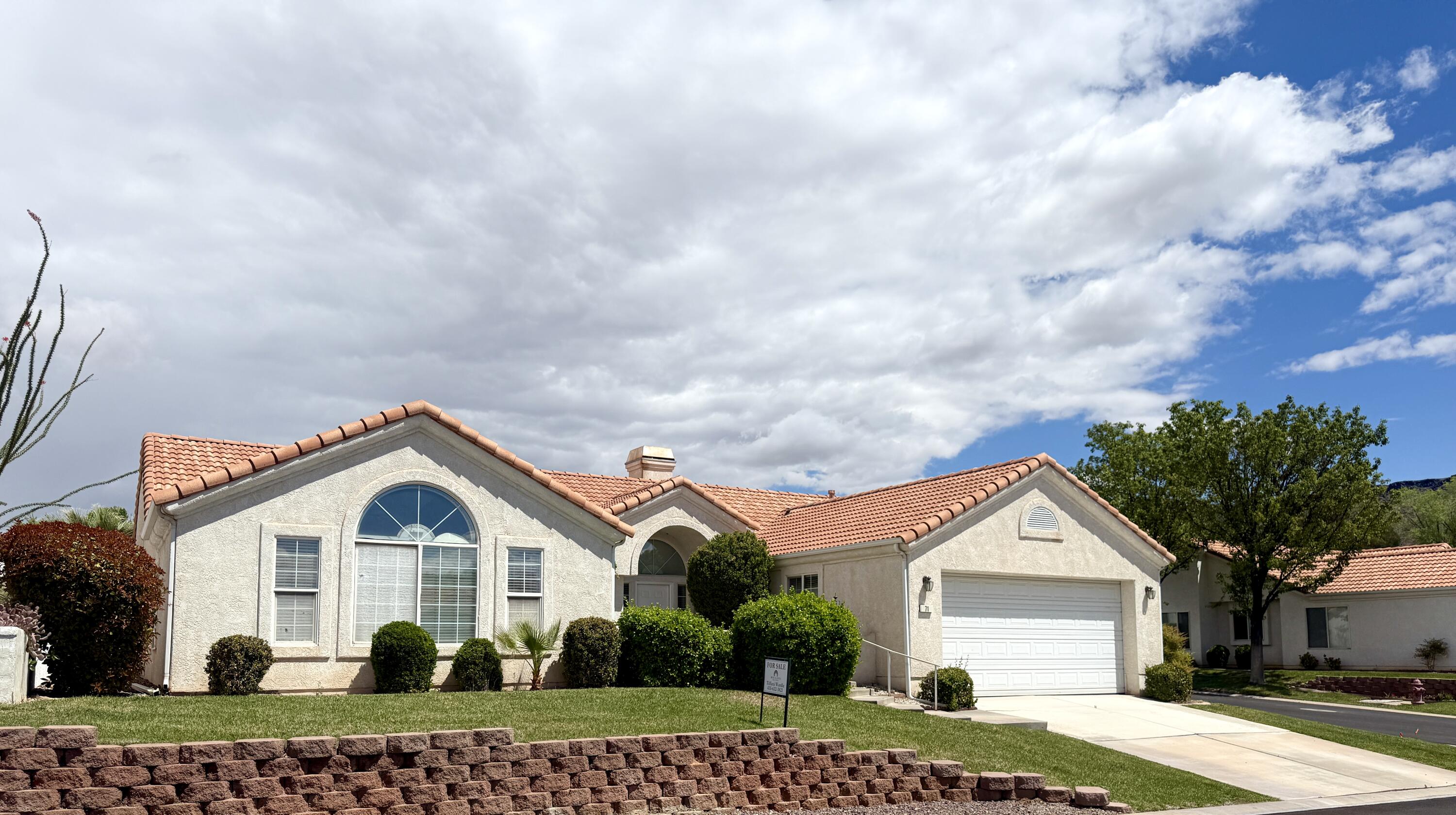 39 N Valley View DR 71, St George, UT 84770 — photo 1