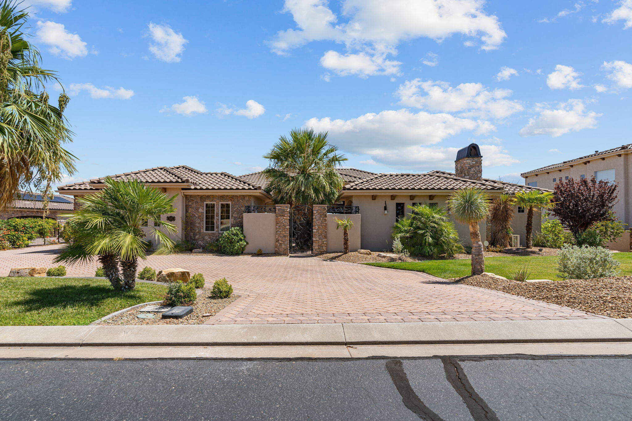 1343 W Cambridge Ave 204, Washington, UT 84780 — photo 1