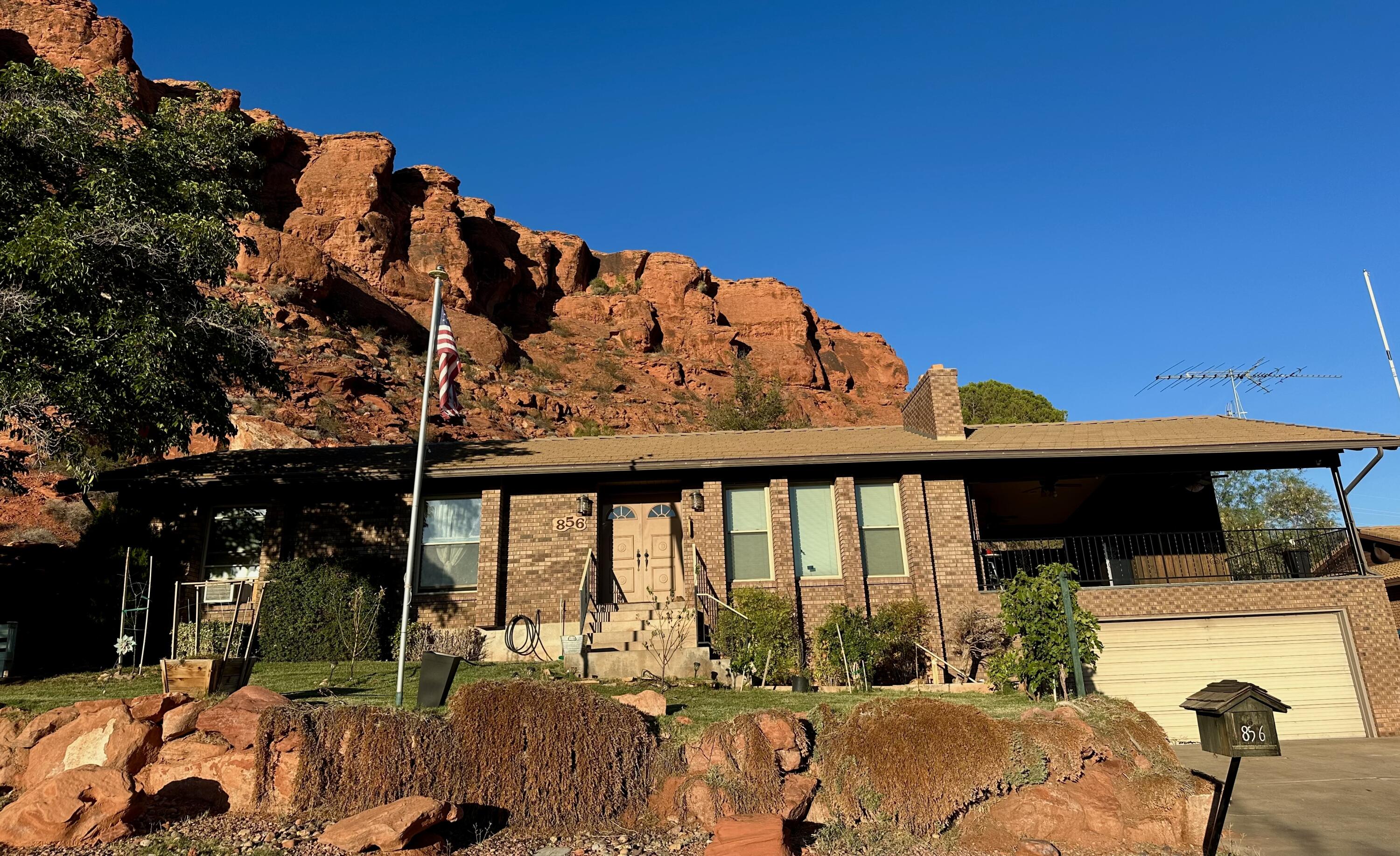 856 W 1300 CIR, St George, UT 84770 — photo 1