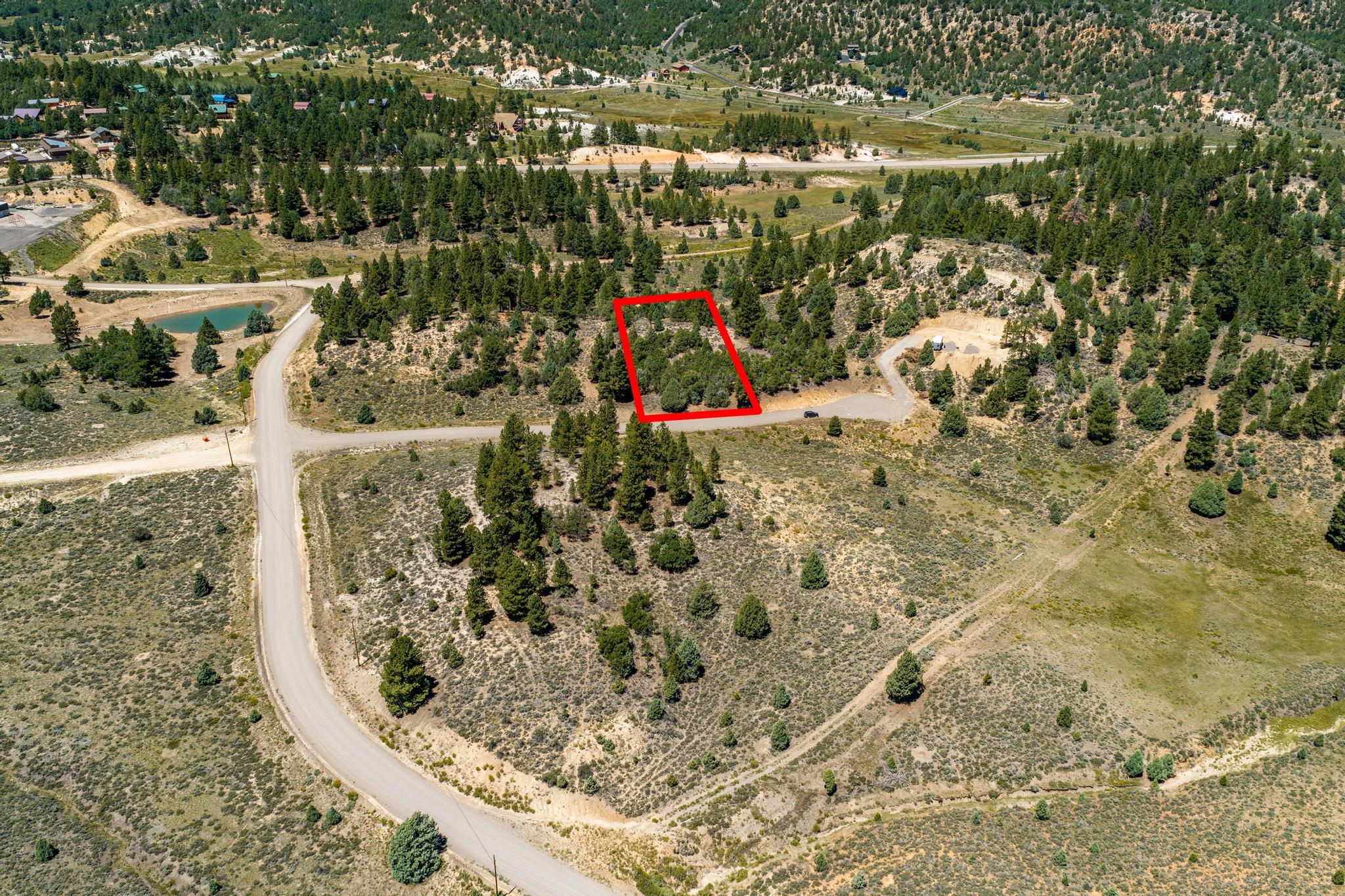 2635 N Carter Circle DR, Alton, UT 84710