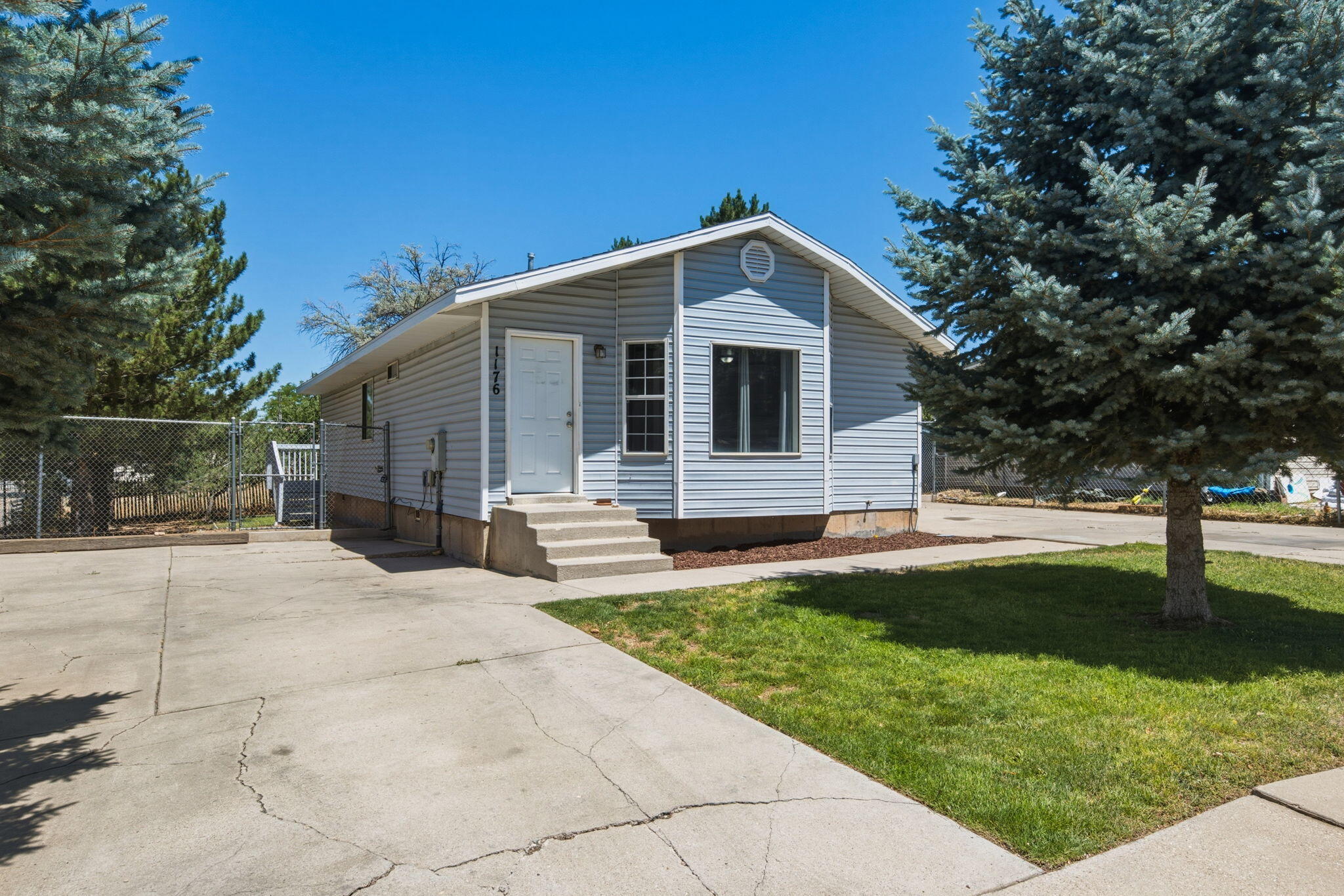 1176 W 425 S, Cedar City, UT 84720 — photo 1