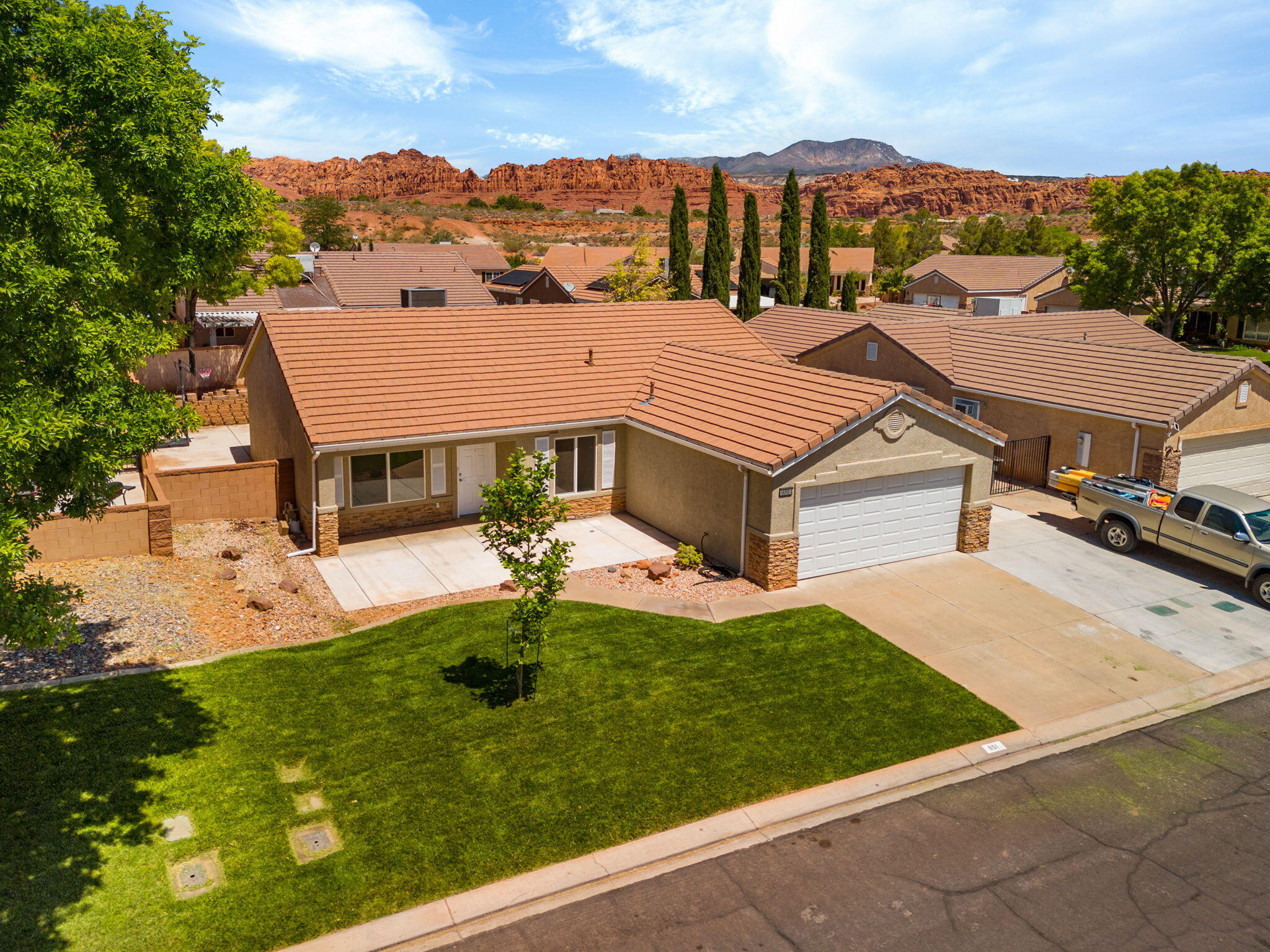 651 E 460 S, Ivins, UT 84738 — photo 1