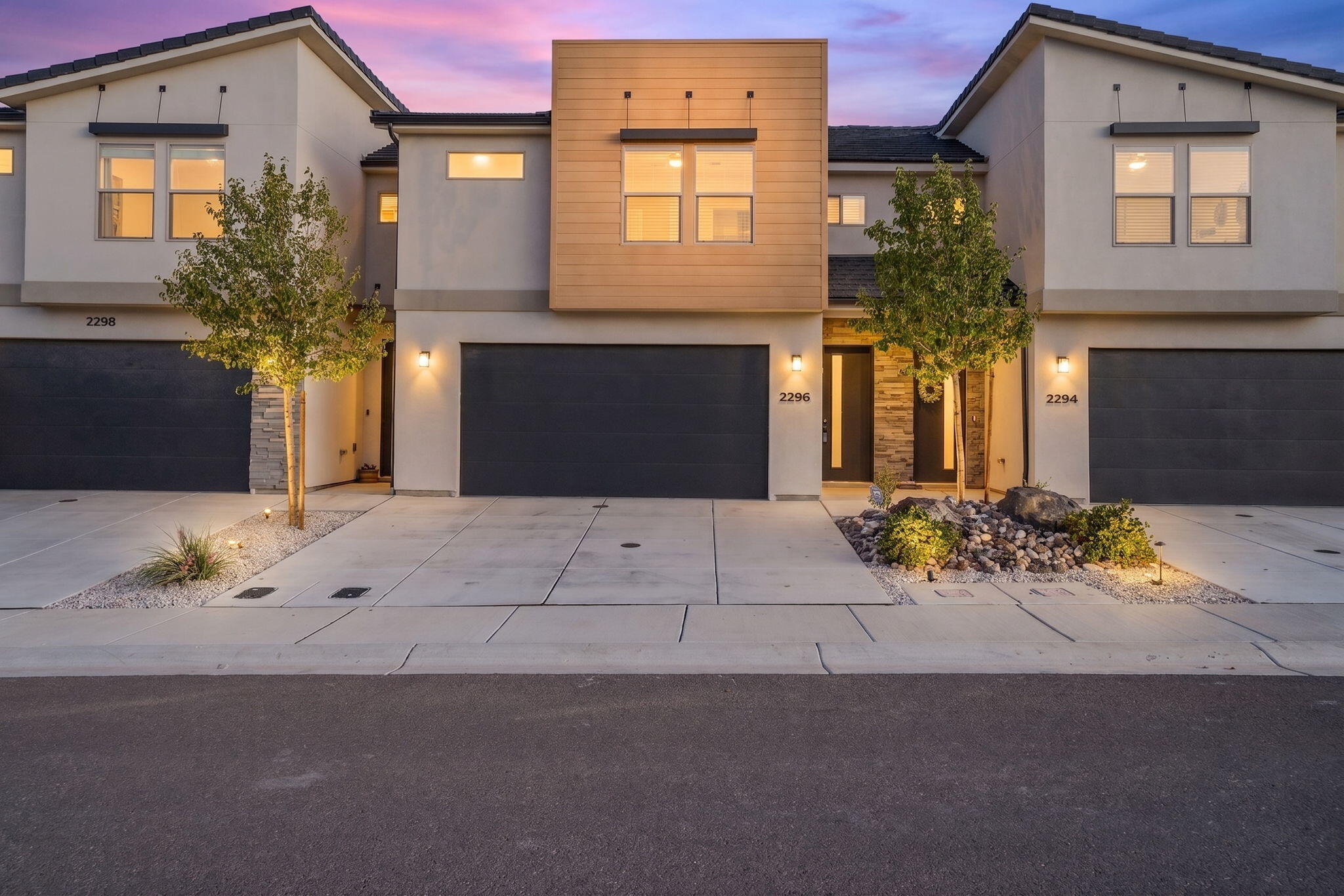2296 E Alexander LN, St George, UT 84790 — photo 1