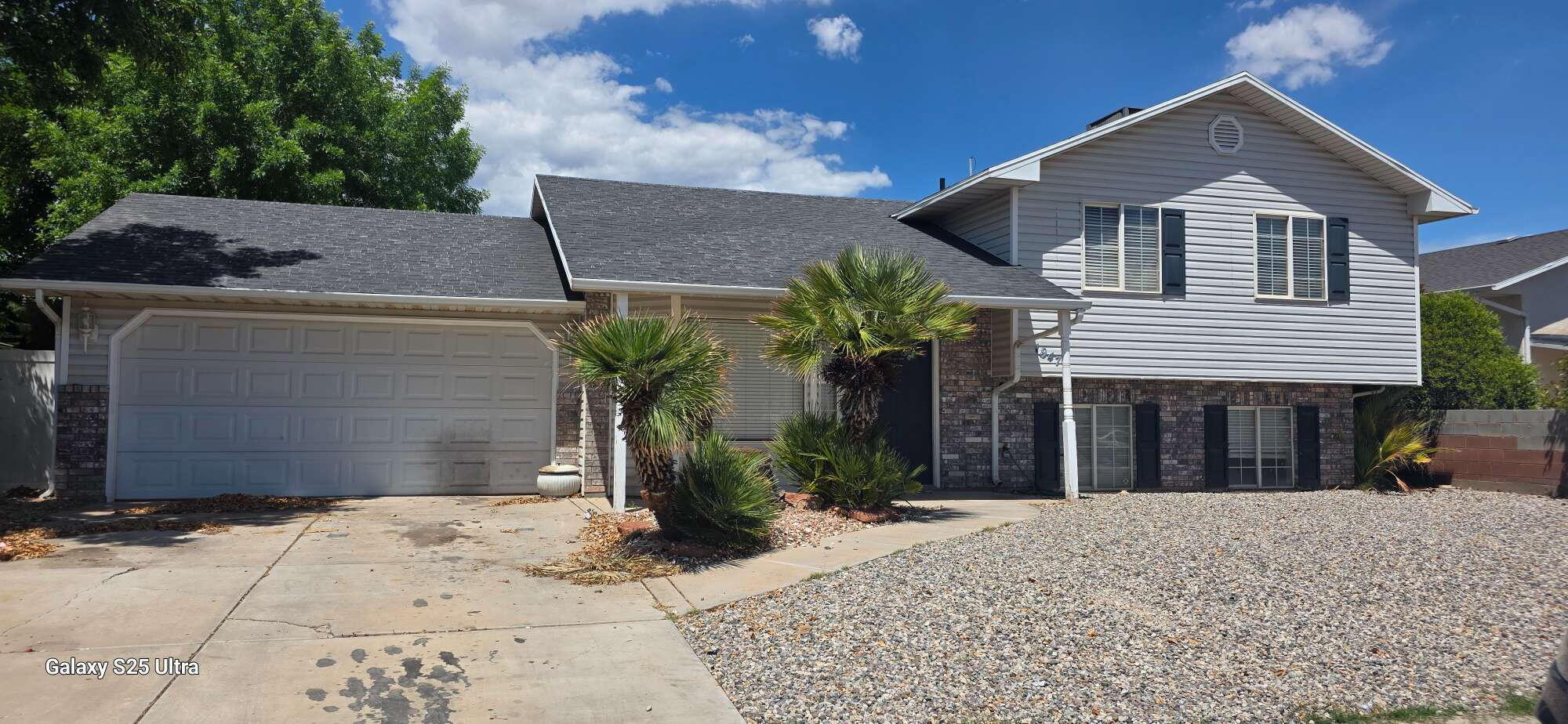 1947 E 40 South CIR, St George, UT 84790 — photo 1