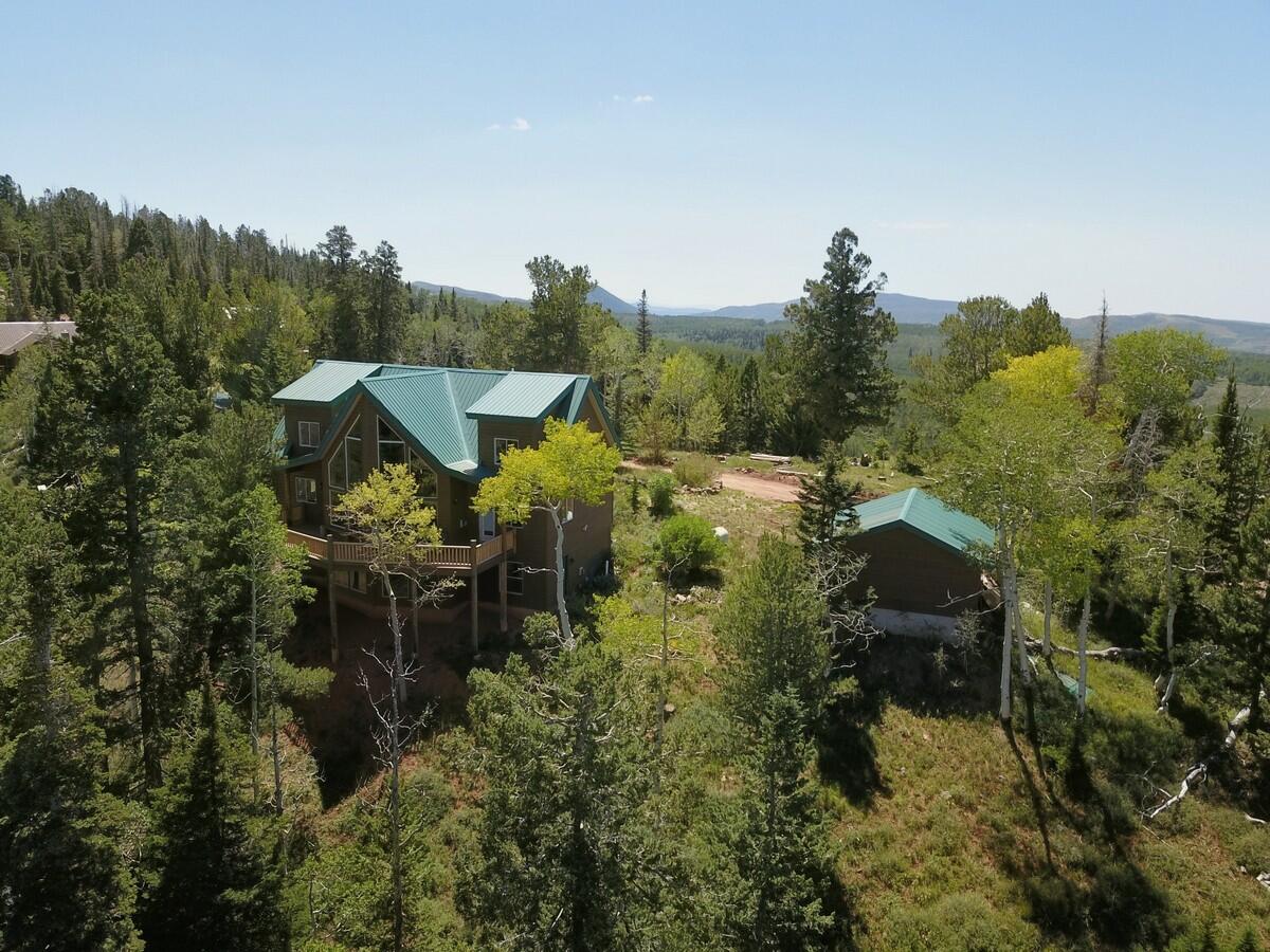 1402 N Aspen DR, Brian Head, UT 84719 — photo 1