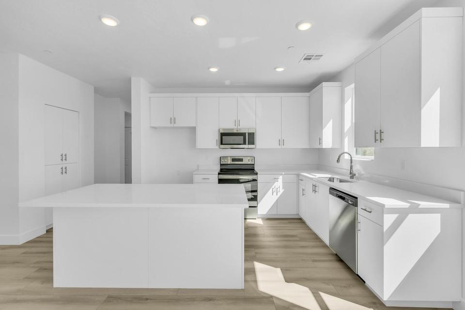 5599 S Carnelian Parkway #604, St George, UT 84790 — photo 1