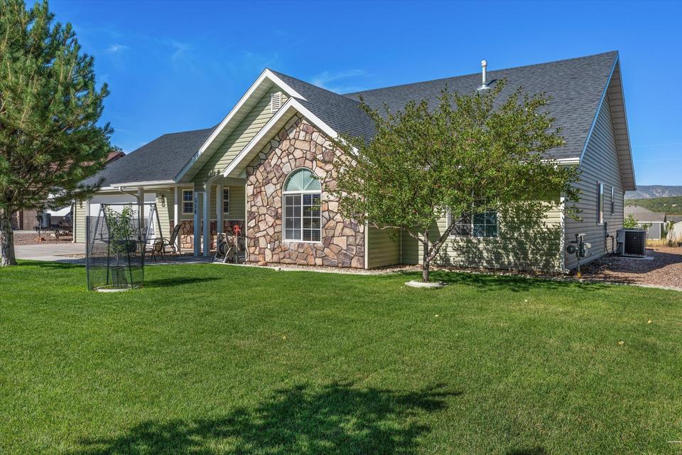 514 S 200 East ST, Enterprise, UT 84725 — photo 1