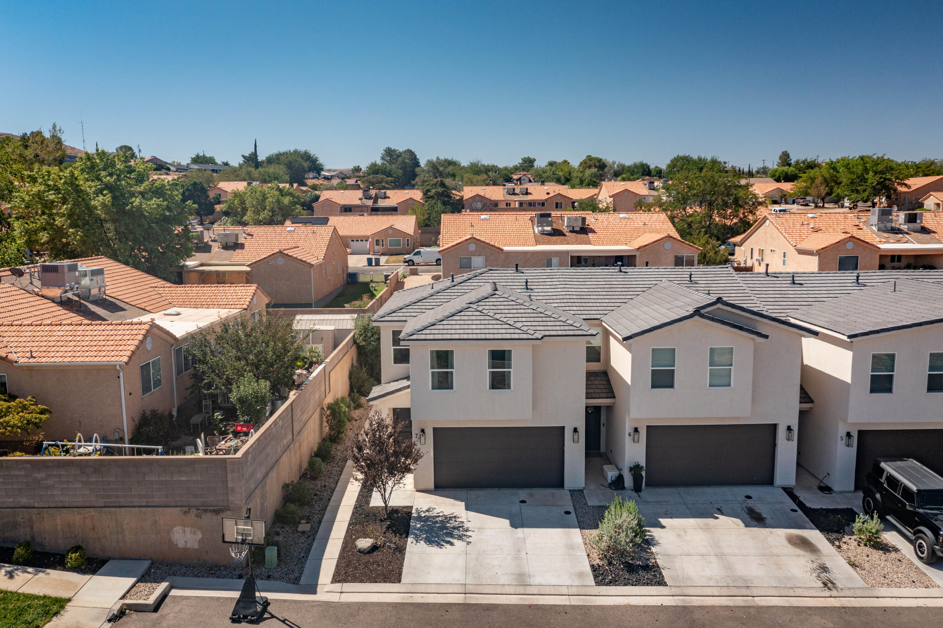 686 N 275 W 7, La Verkin, UT 84745 — photo 1