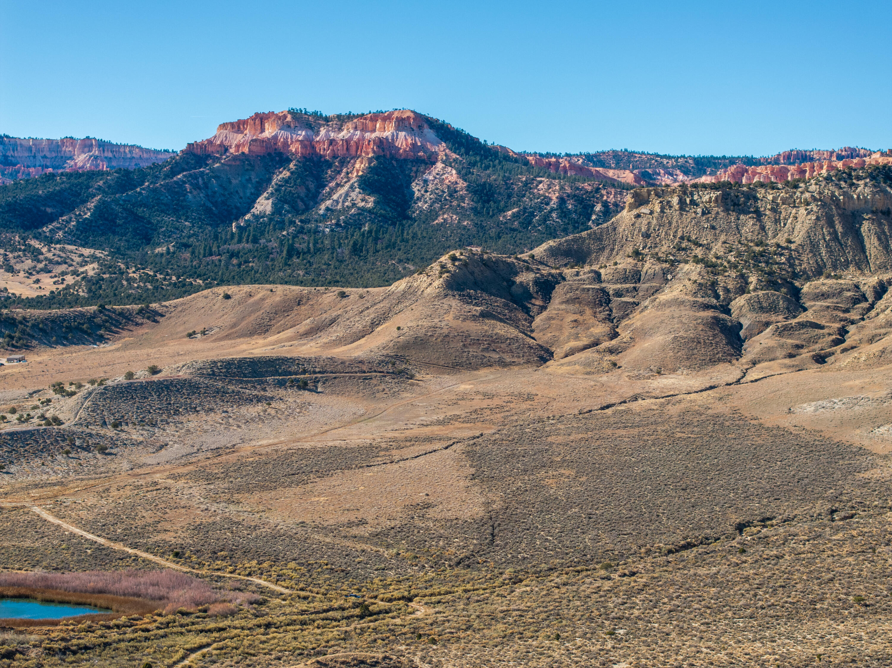 1040 W Under The Rim RD, Tropic, UT 84776
