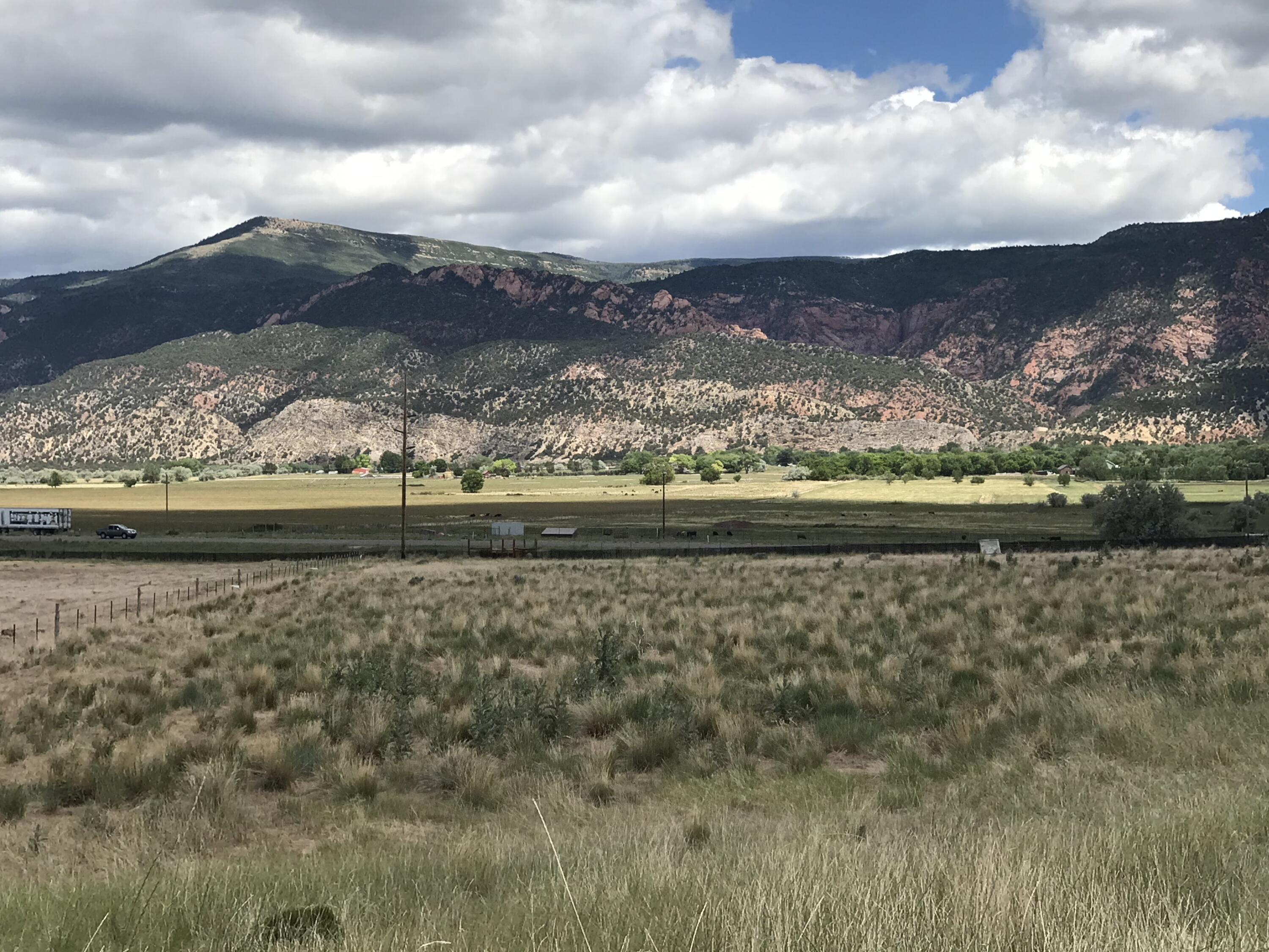 W Frontage RD, Kanarraville, UT 84742