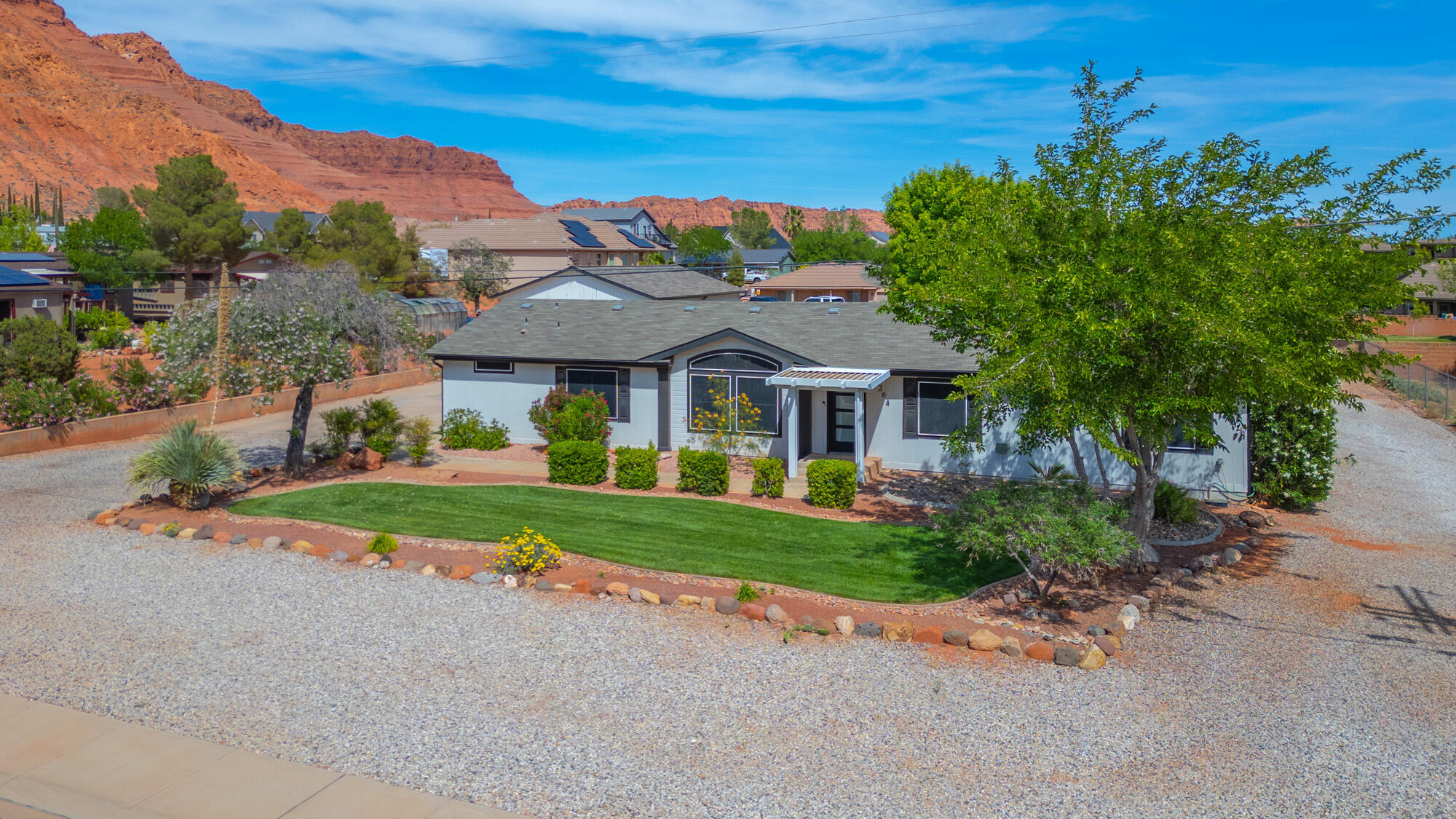 264 N 100 W, Ivins, UT 84738 — photo 1
