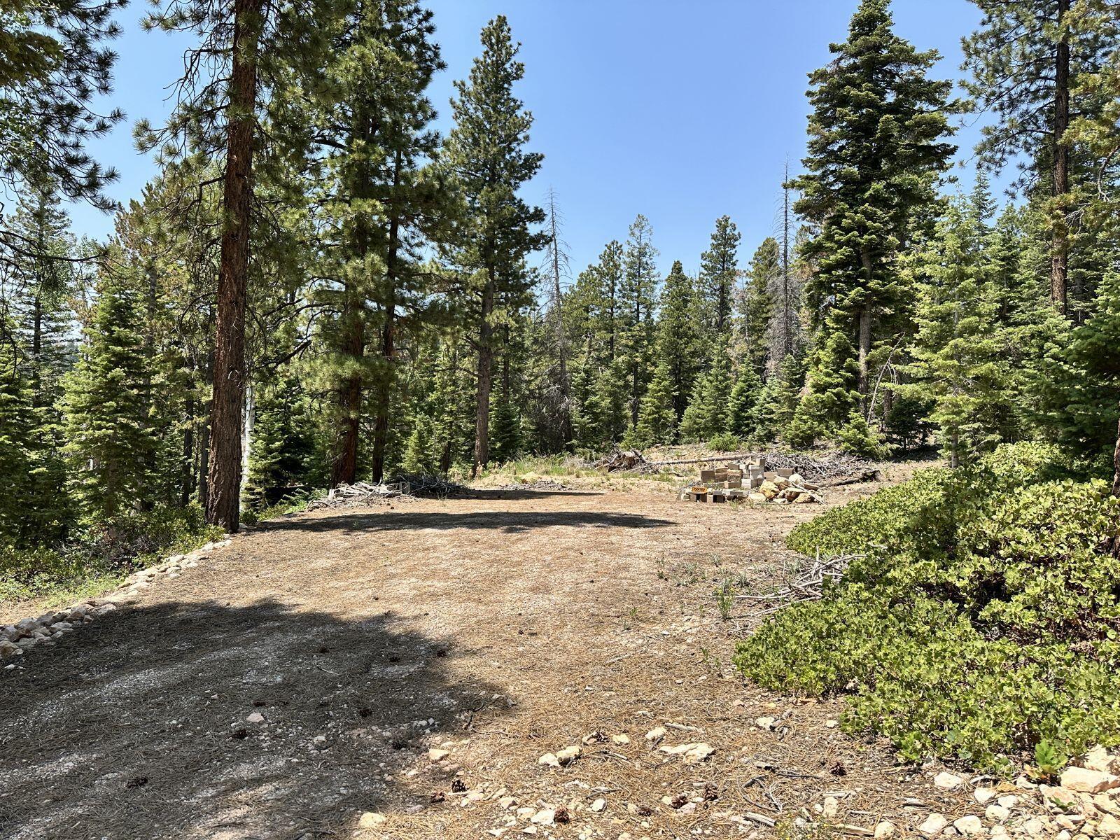 N Puma Way, Duck Creek Village, UT 84762 — photo 1