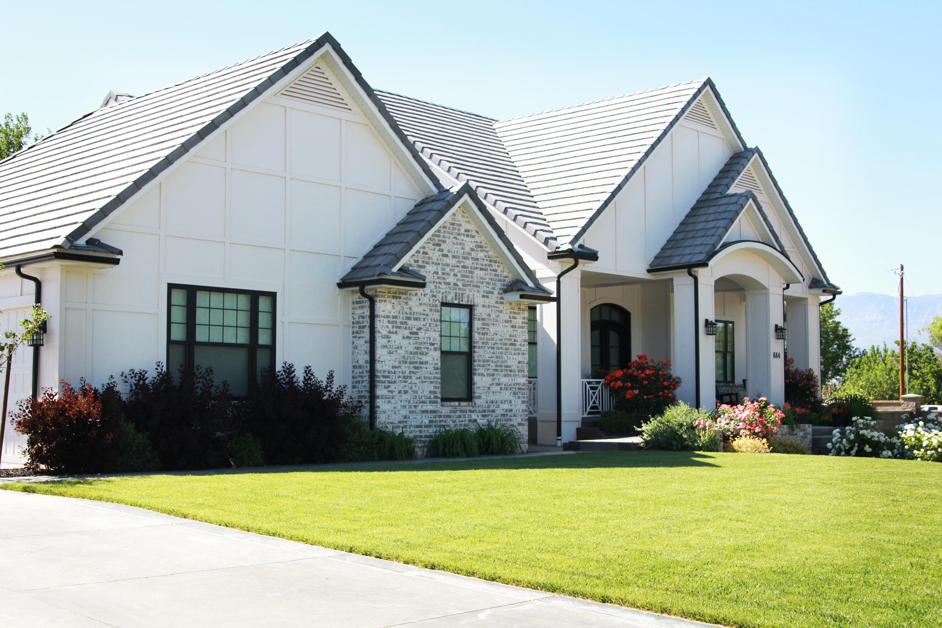 684 S 990 W, Hurricane, UT 84737 — photo 1