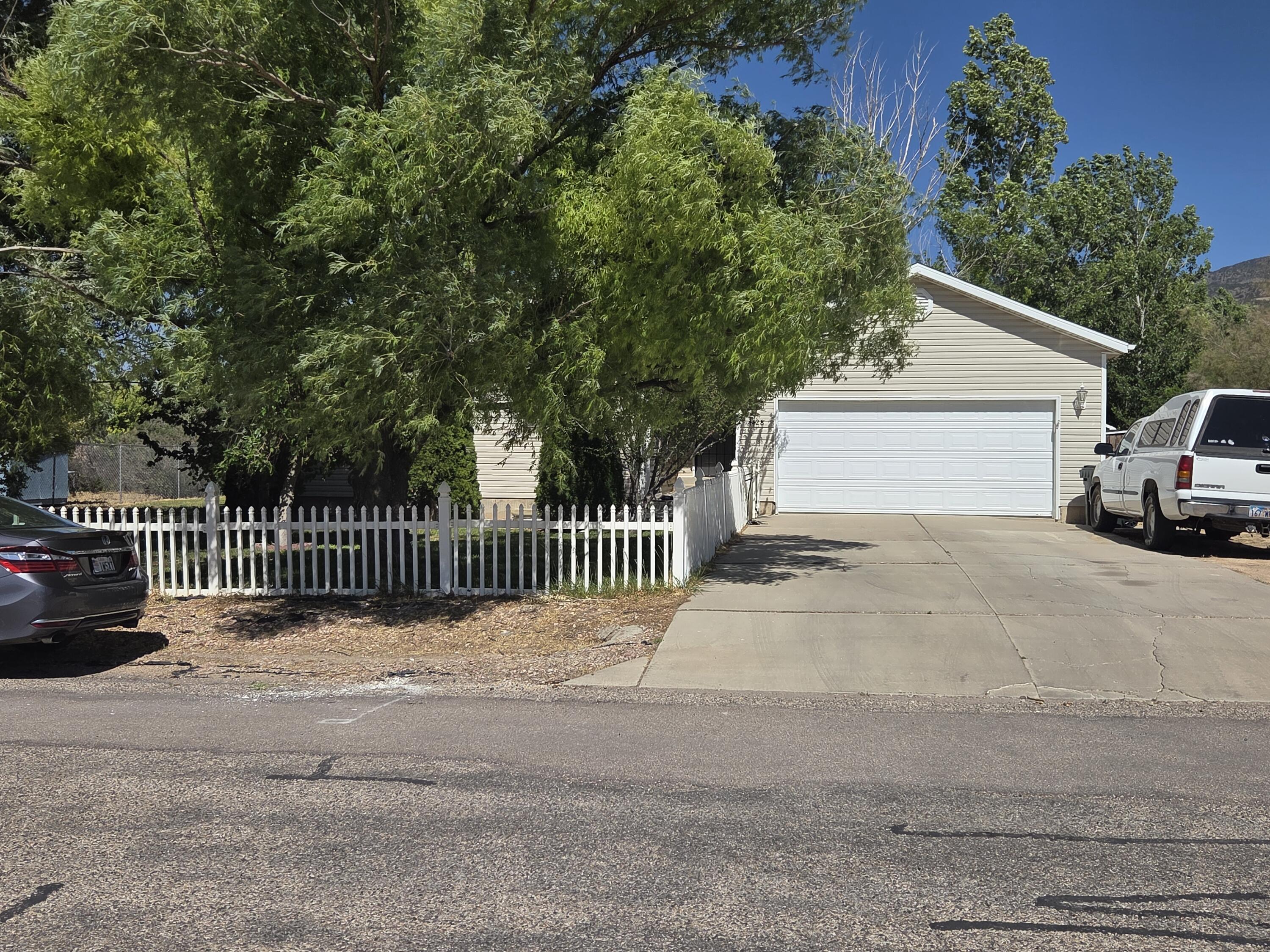 4428 N Tumble Weed DR, Enoch, UT 84721 — photo 1
