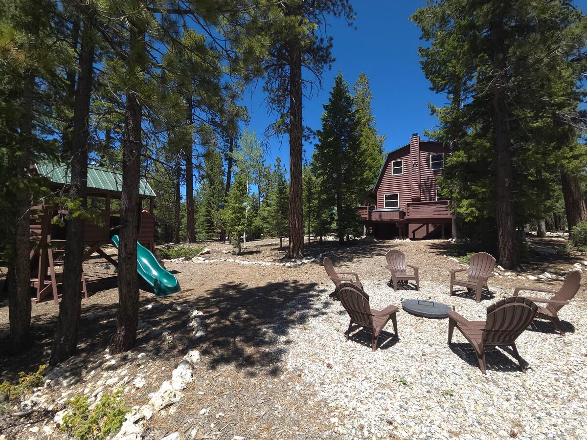 95 E Rim RD, Duck Creek Village, UT 84762 — photo 1