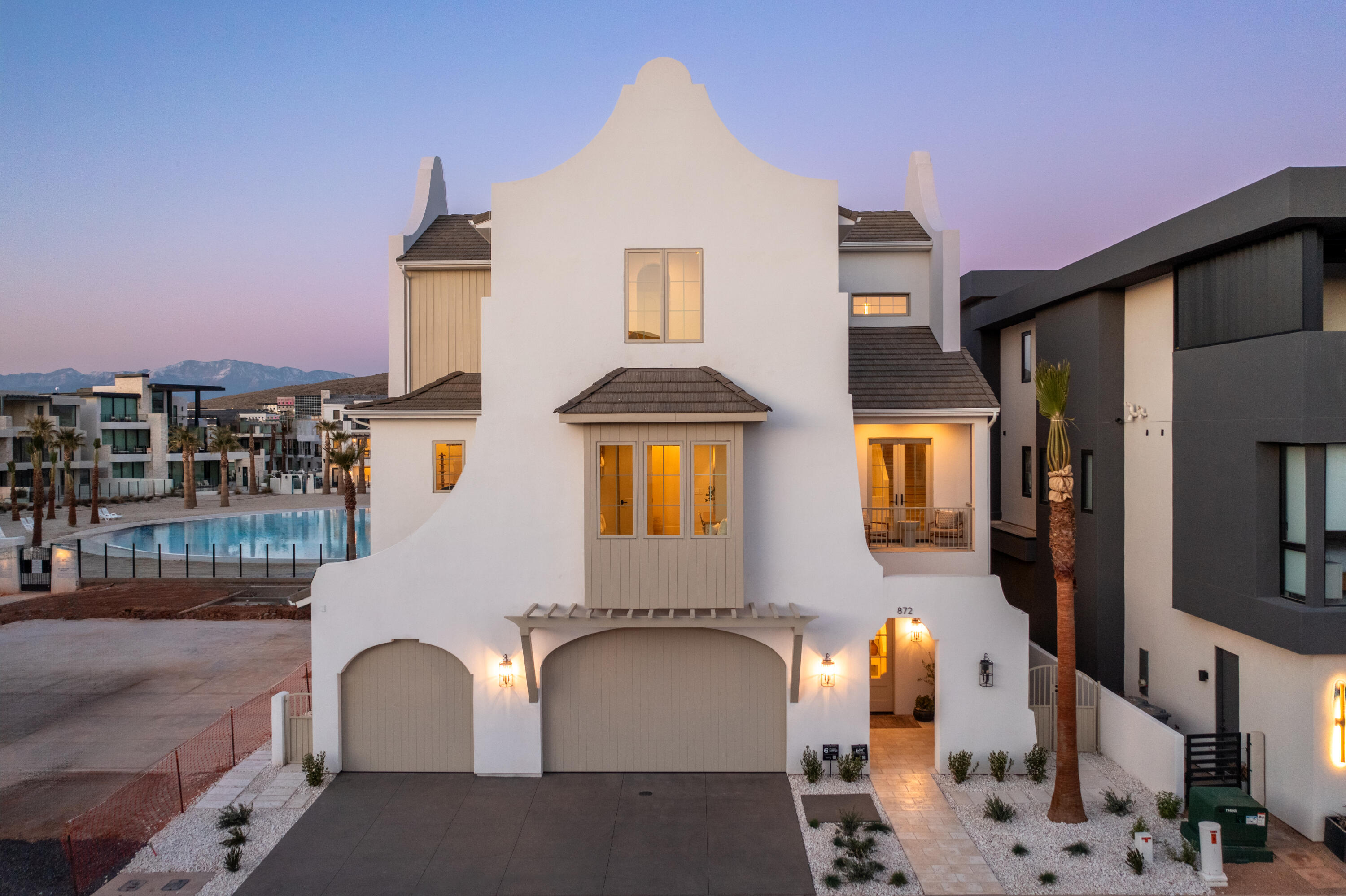 872 SAPPHIRE SKY LN, St George, UT 84790 — photo 1