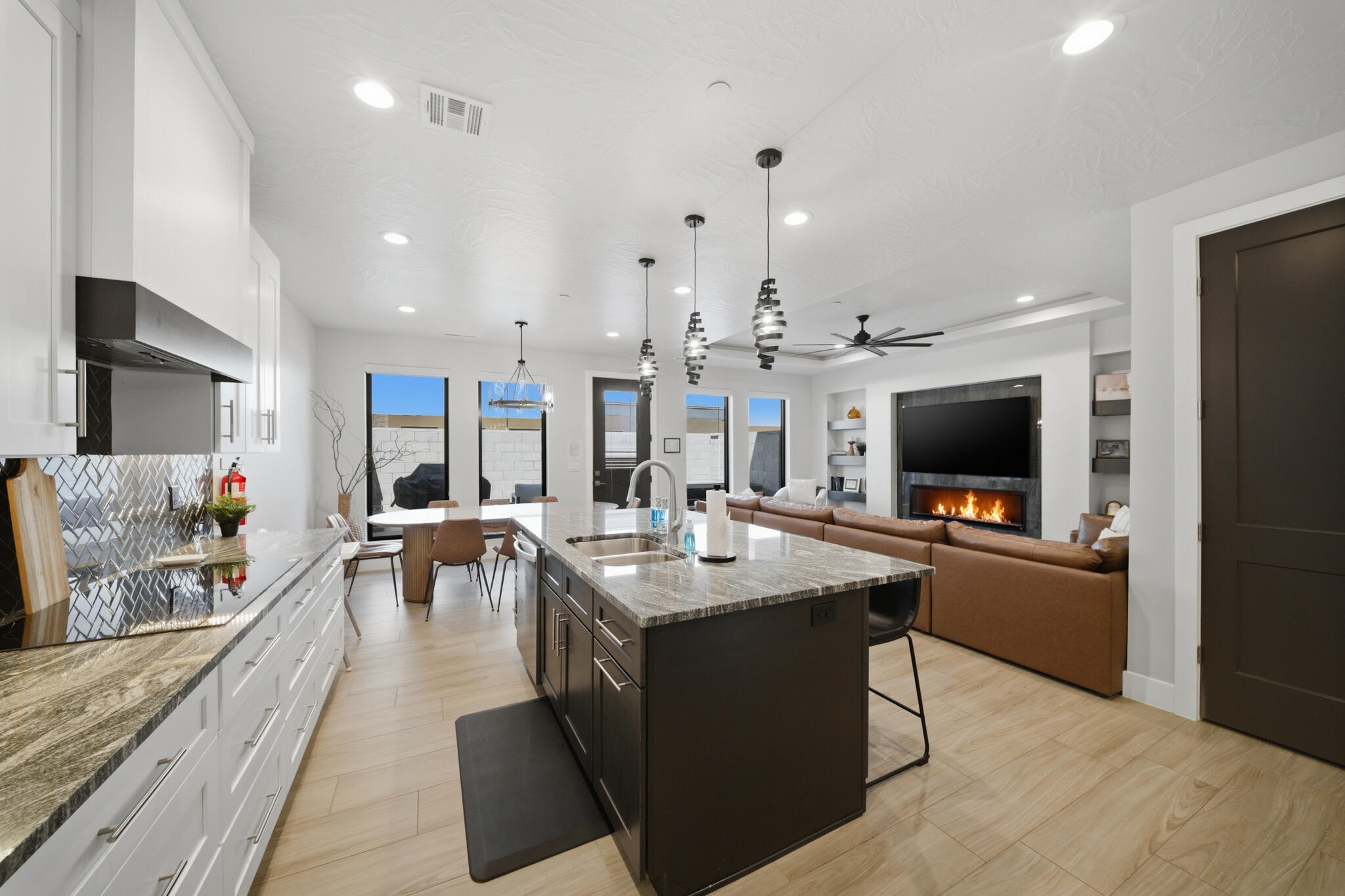 5252 W 2420 S 118, Hurricane, UT 84737 — photo 1