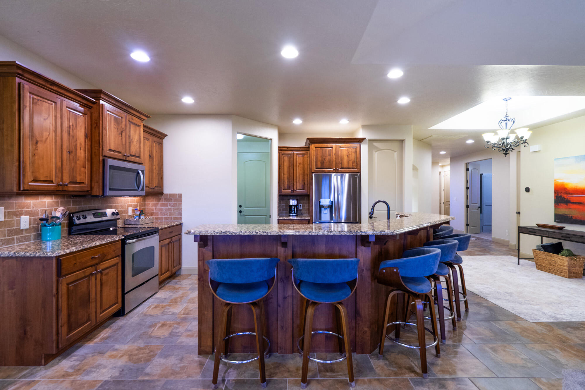 2212 S CHIPPENHAM, St George, UT 84770 — photo 1