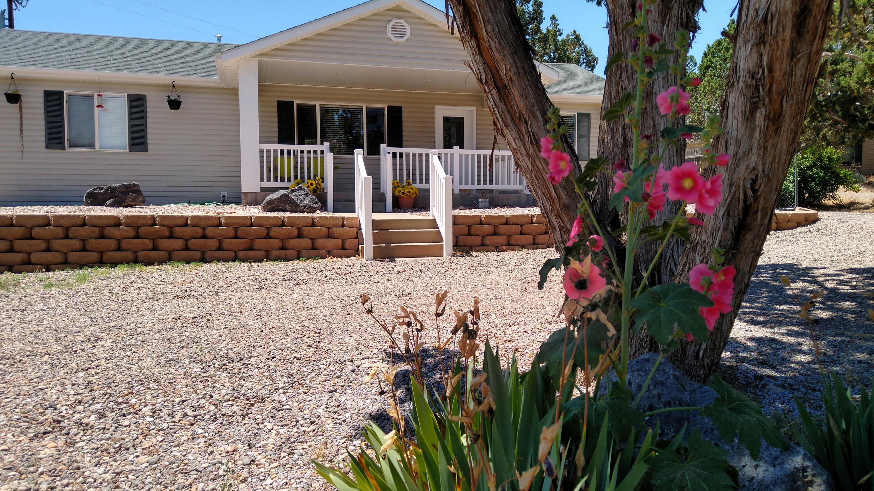 65 N BUTCH CASSIDY Trail, Central, UT 84722 — photo 1