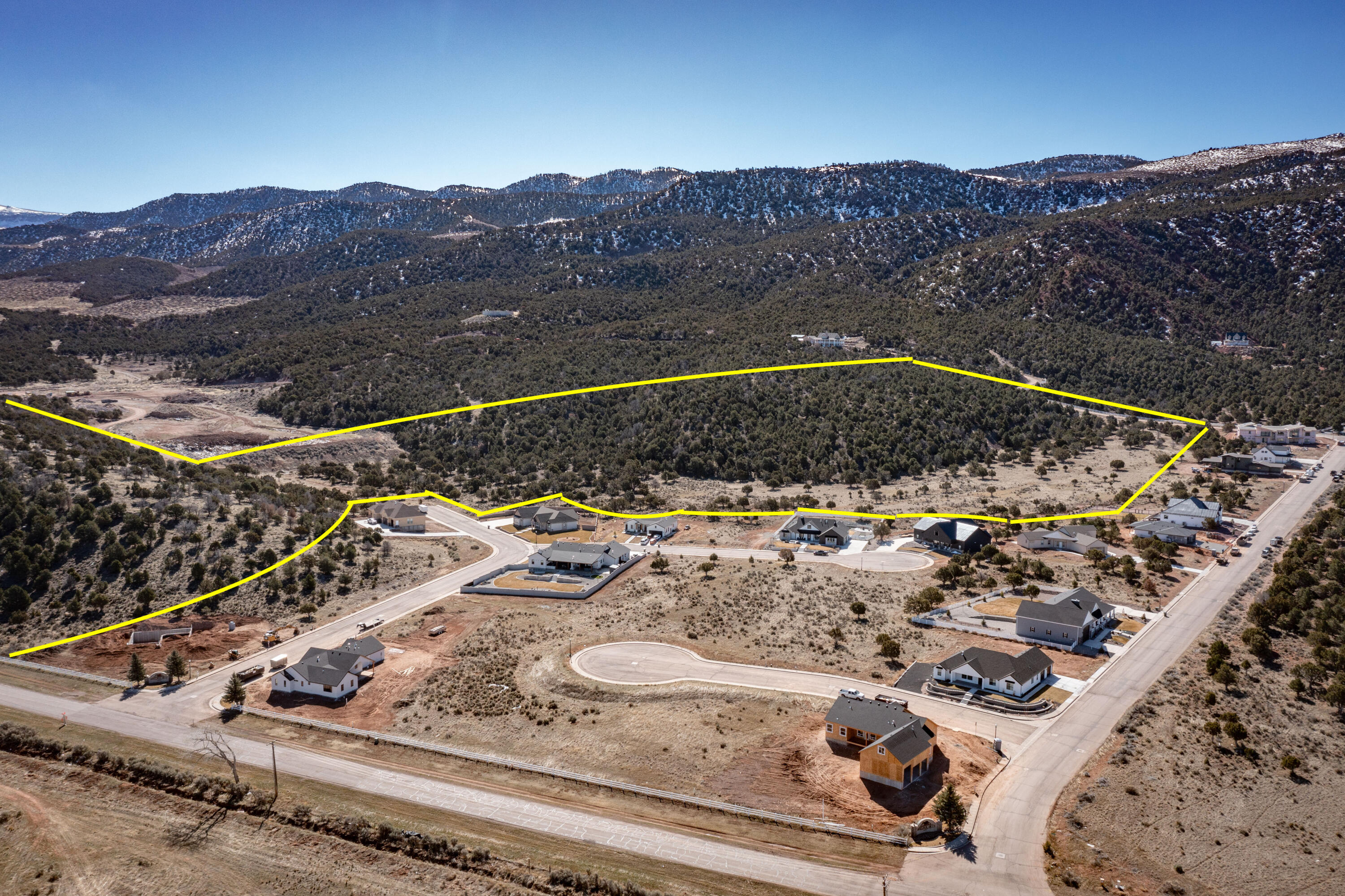 34.77 AC S HERITAGE HILLS DR, Parowan, UT 84761 — photo 1