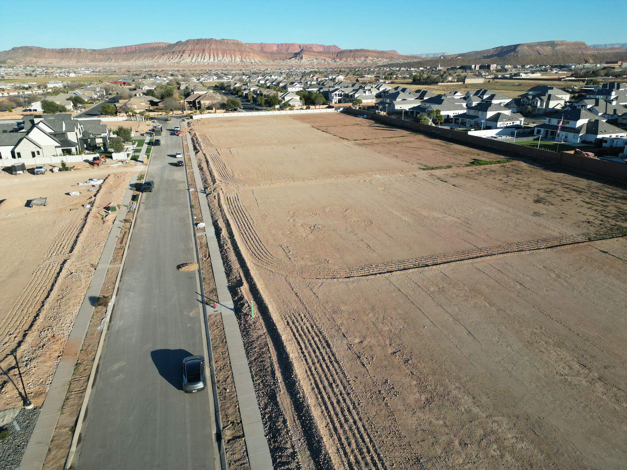Hinckley LN 12, St George, UT 84790 — photo 1