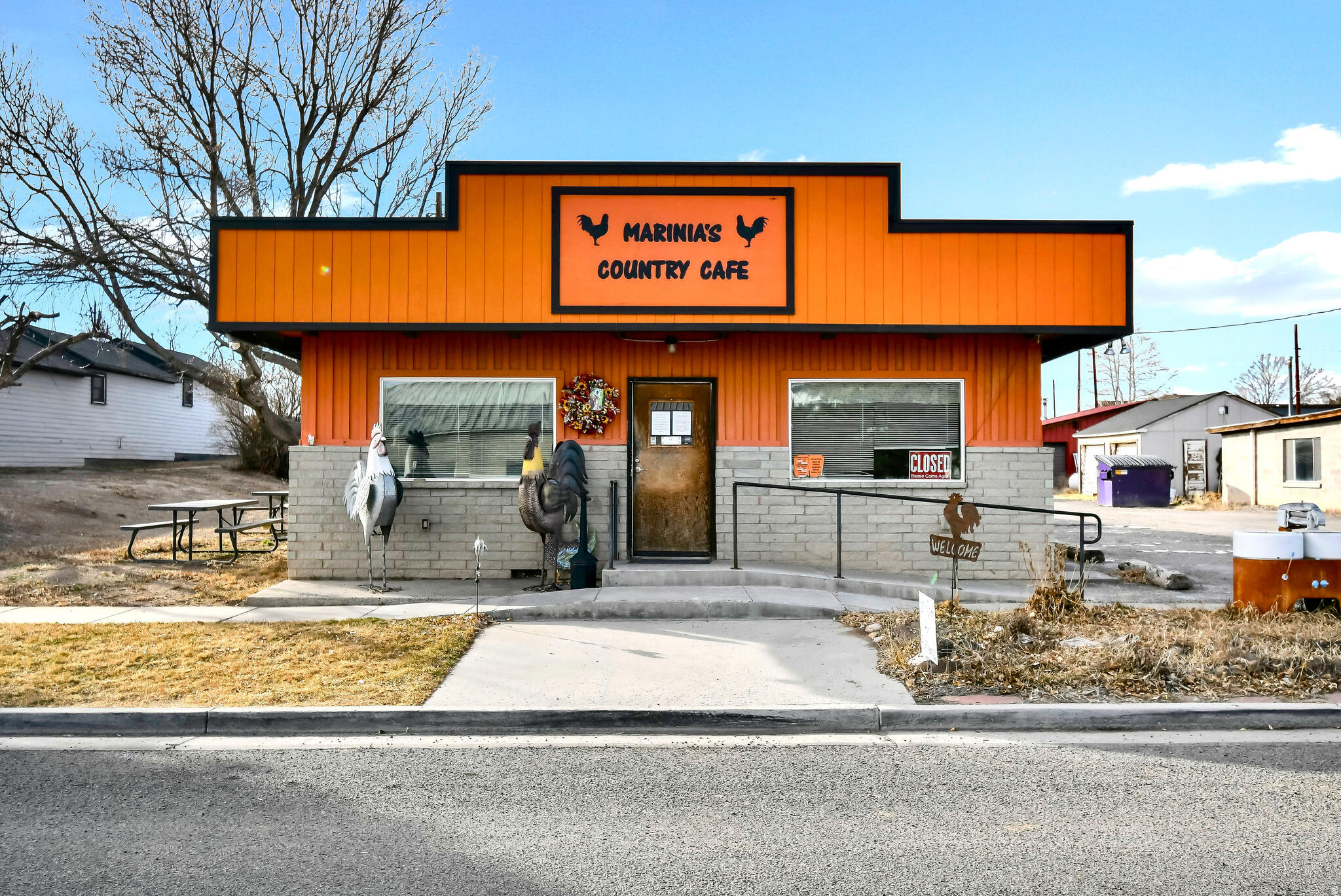 289 N Main ST, Loa, UT 84747 — photo 1