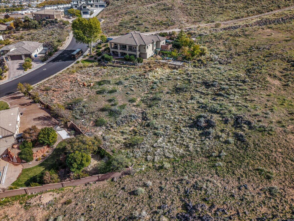 2447 W Ridge View DR 42, Hurricane, UT 84737 — photo 1