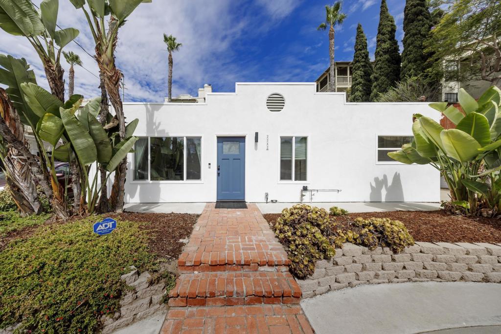 2242 Congress, San Diego, CA 92110 — photo 1