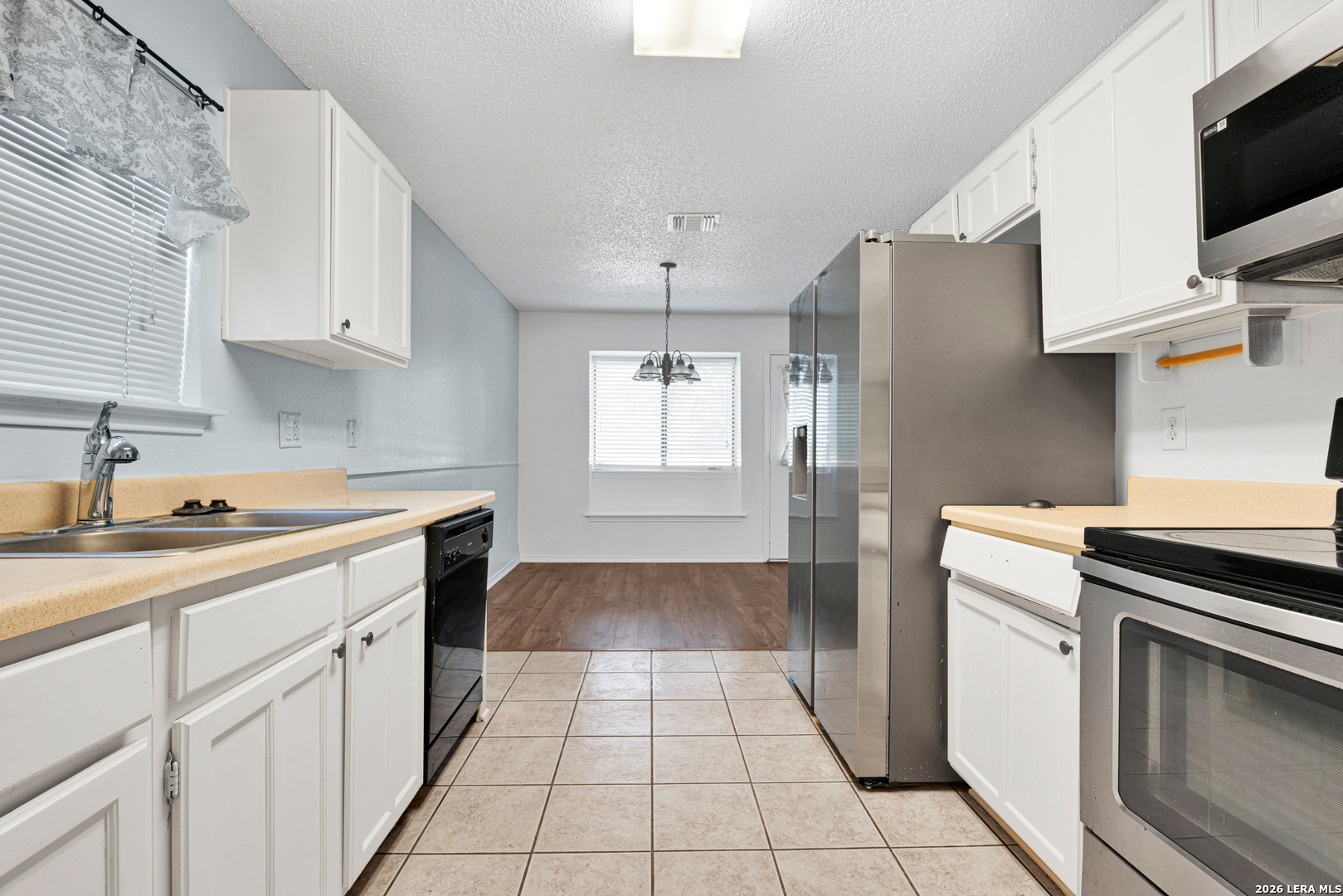7242 Breeze Hollow, ,  78250 — photo 1