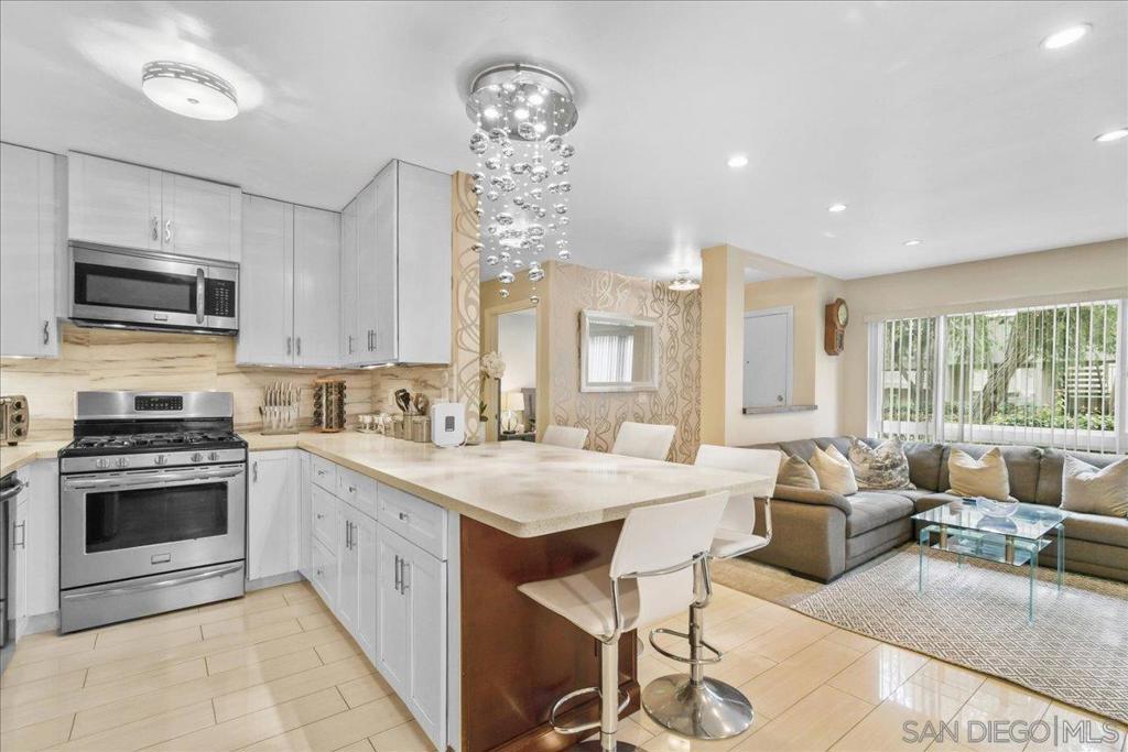 13754 Mango Dr 123, Del Mar, CA 92014 — photo 1