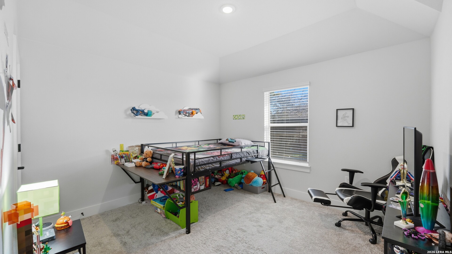195 Grand Canyon Way, ,  78640 — photo 1