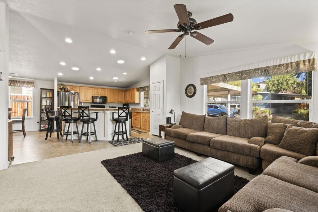 14215 Pecan Park Ln. 1, El Cajon, CA 92021 — photo 1