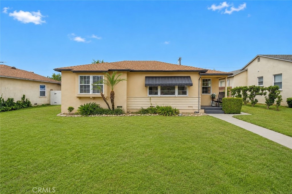 837 N 10th Avenue, Upland, CA 91786 — photo 1