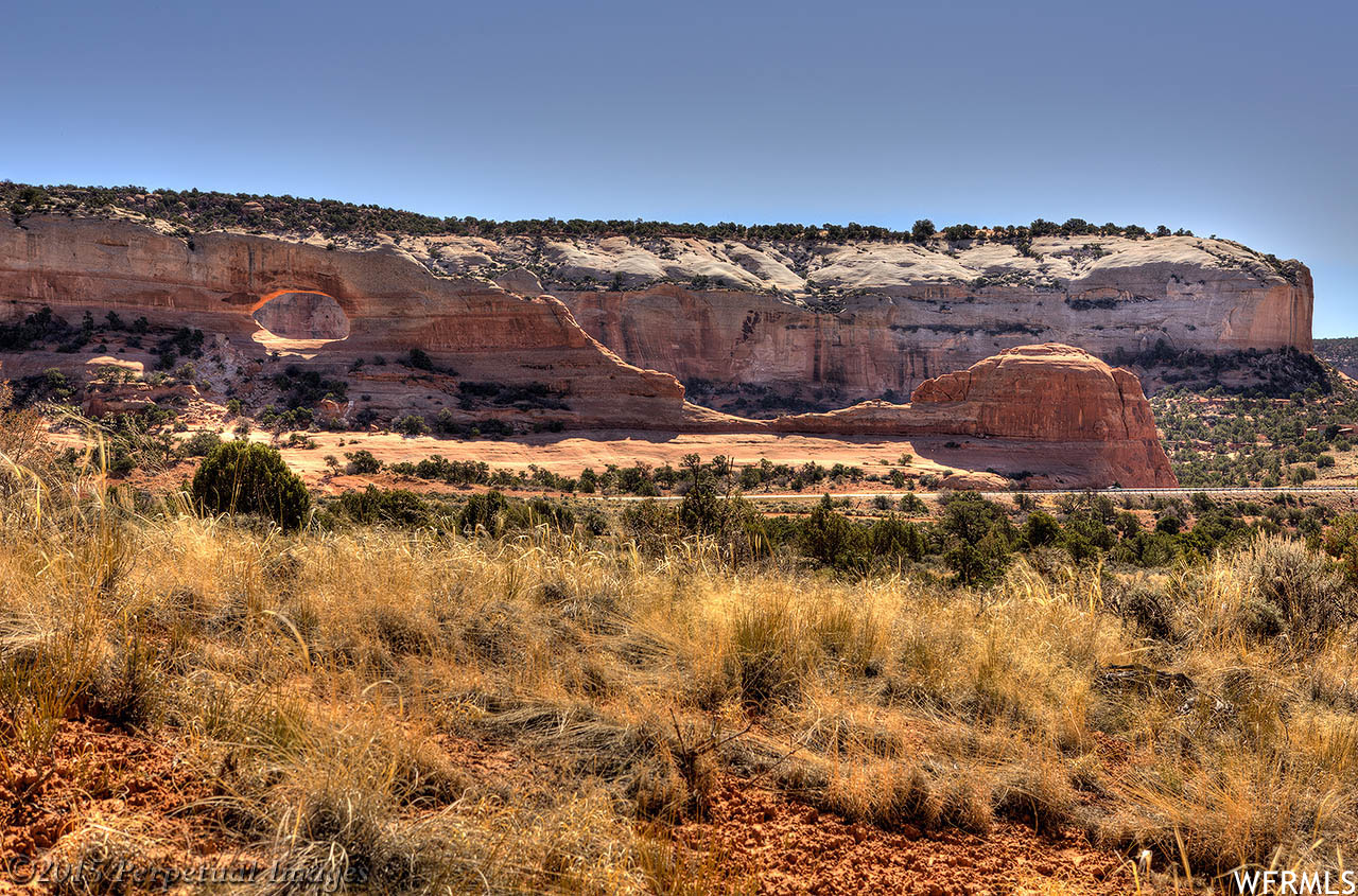 33 S JOE WILSON DR, Moab, UT 84532 — photo 1