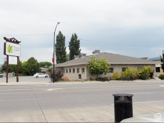 298 N MAIN ST, Richfield, UT 84701 — photo 1