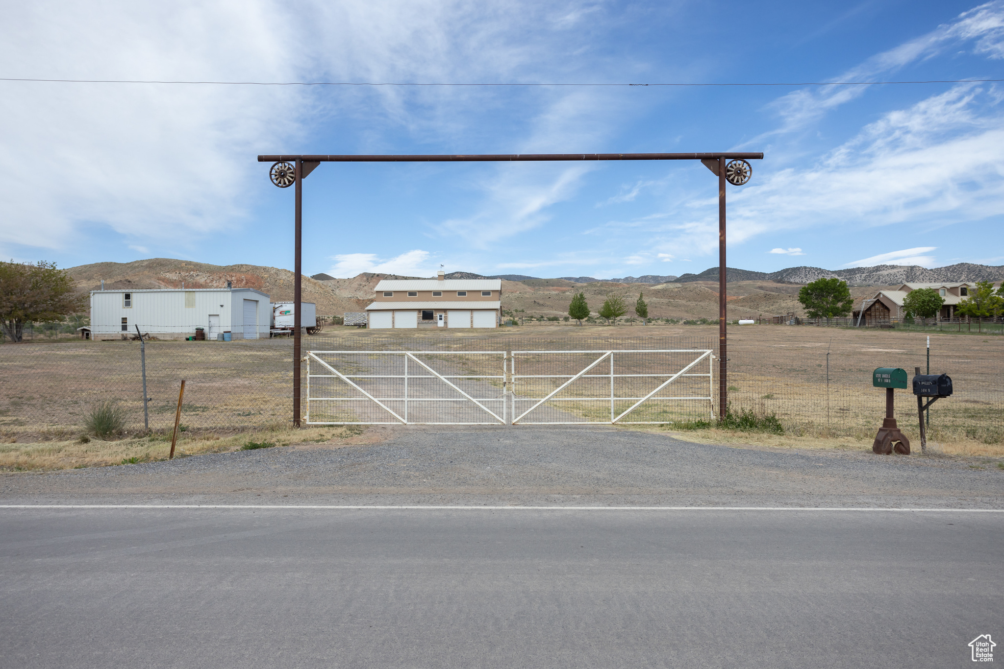 1526 N BLACK RD, Glenwood, UT 84730 — photo 1