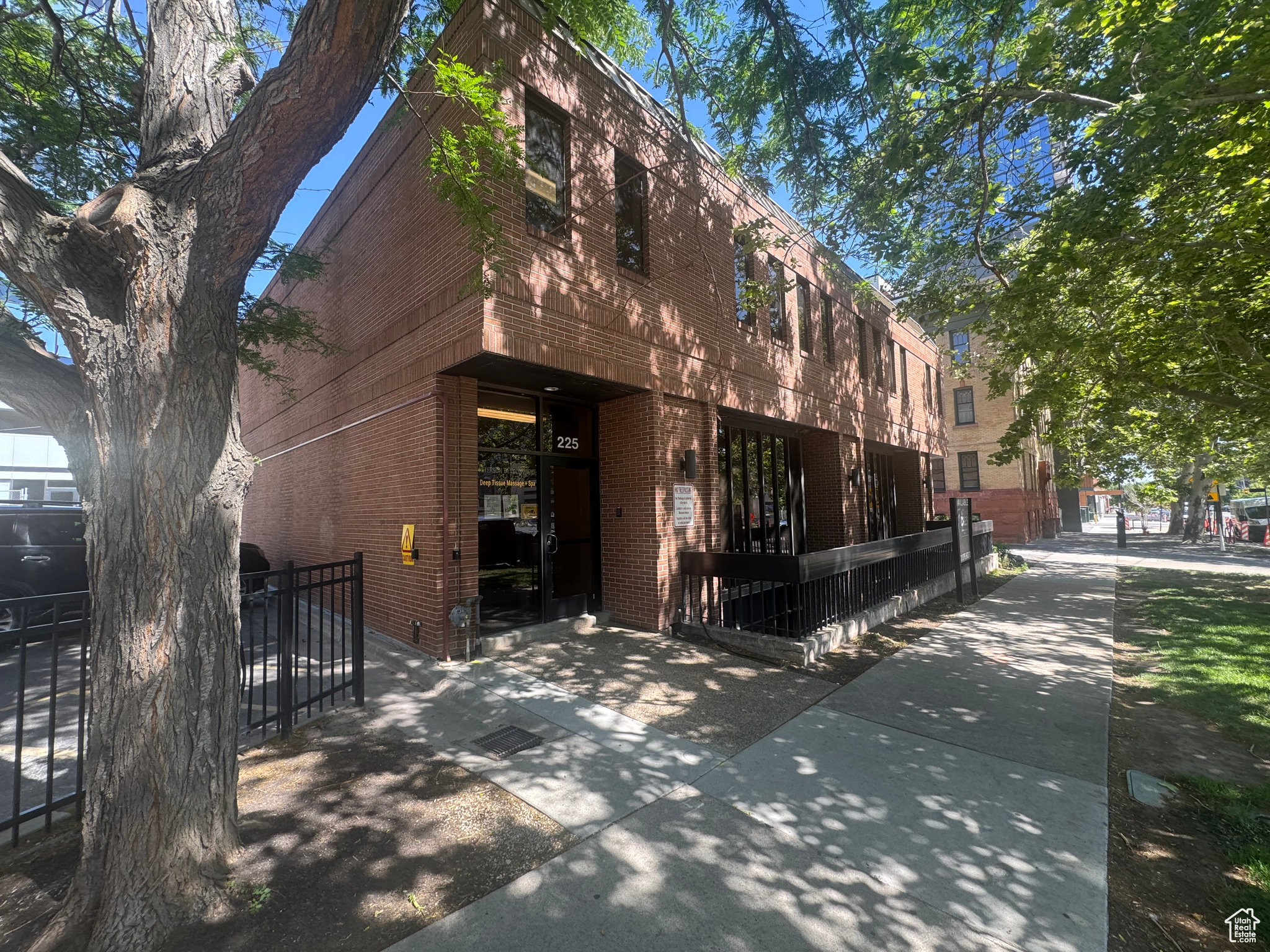 225 S 200 E, Salt Lake City, UT 84111 — photo 1