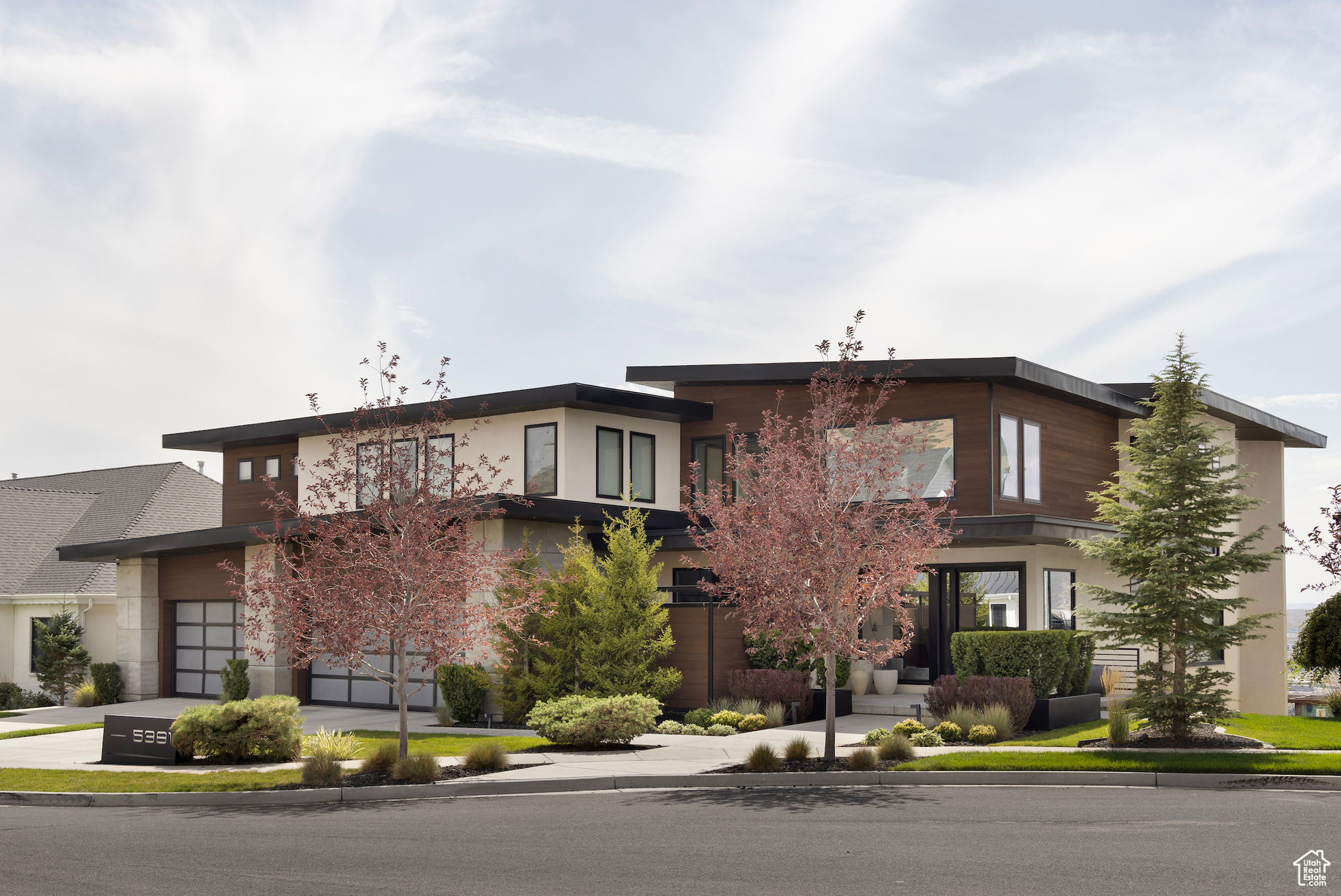 5381 N EAGLES VIEW DR, Lehi, UT 84043 — photo 1