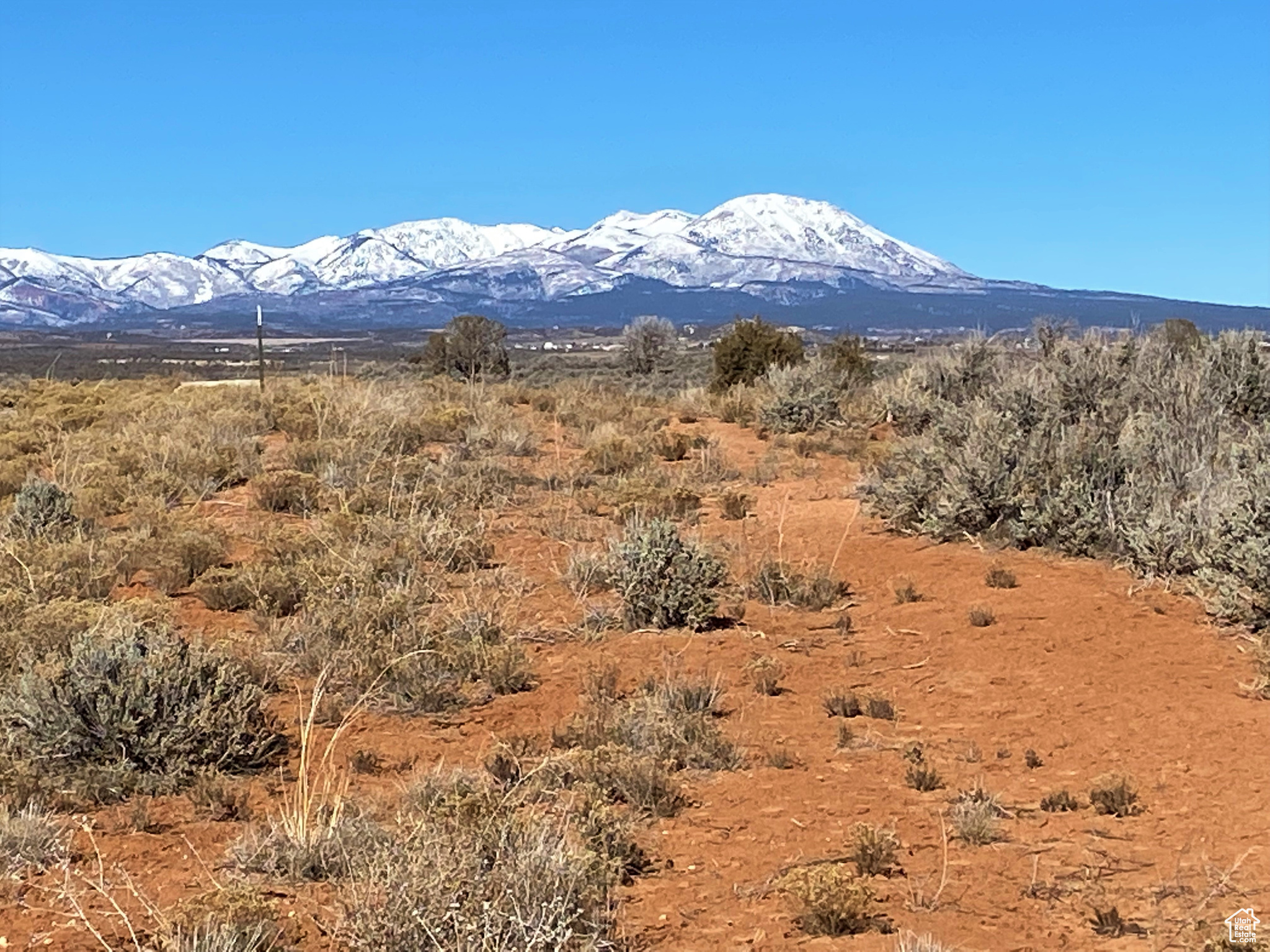 129 S AVIKAN HILLS DR, Blanding, UT 84511 — photo 1