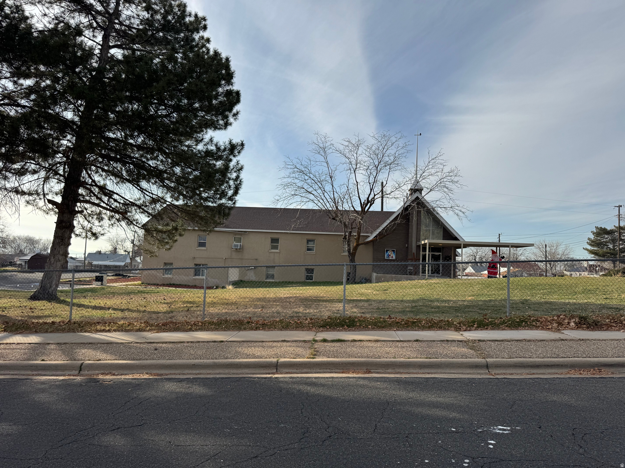 564 S 800 E, Clearfield, UT 84015 — photo 1