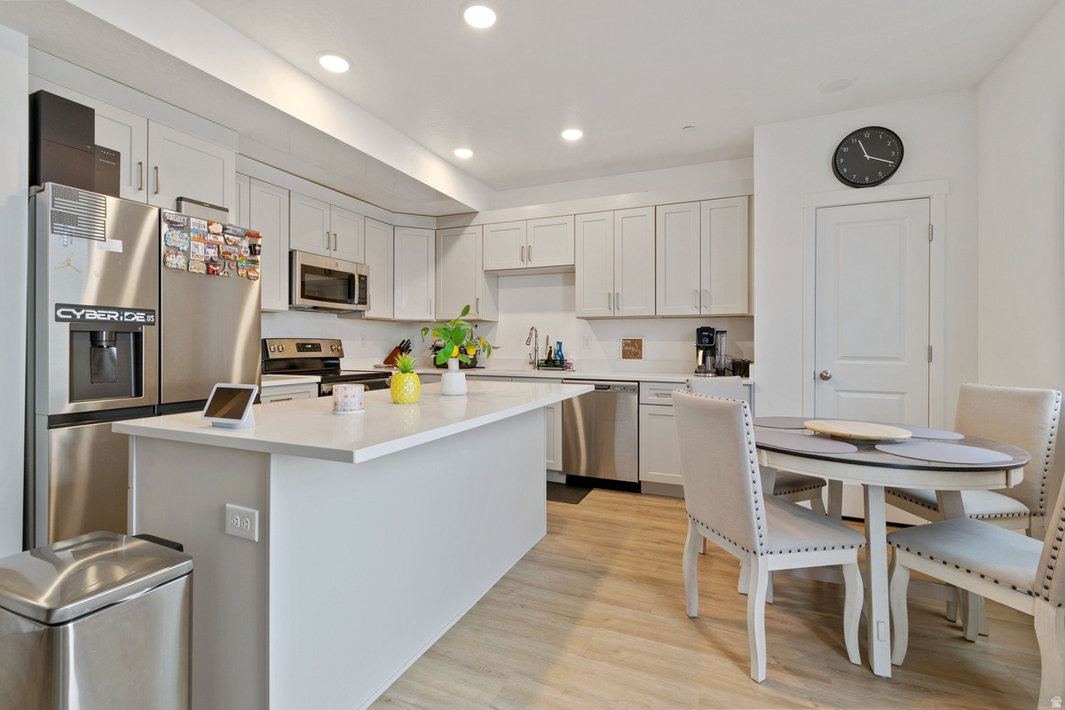 5227 W REVENTON DR #303, South Jordan, UT 84009 — photo 1