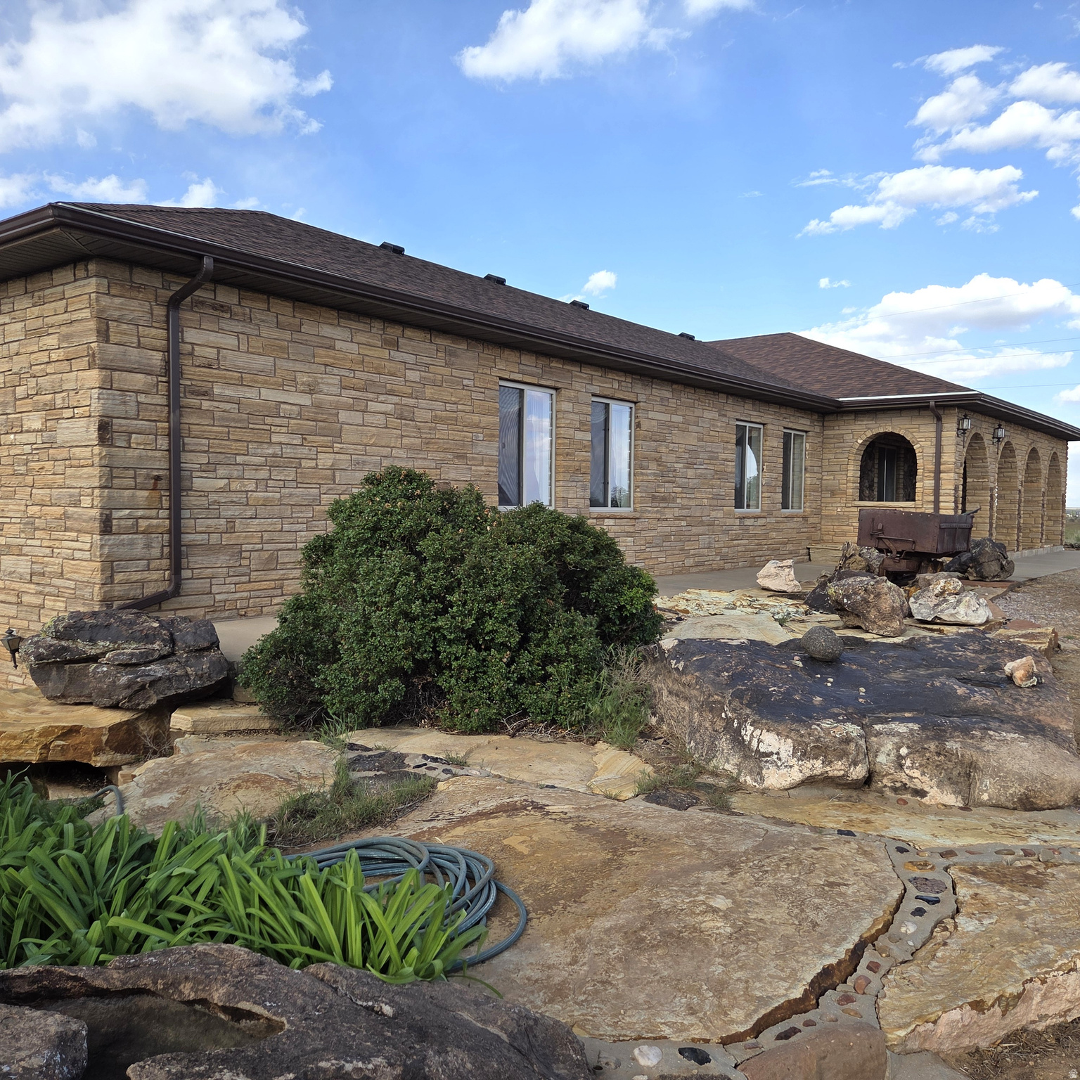 1025 S 200 E, Blanding, UT 84511 — photo 1